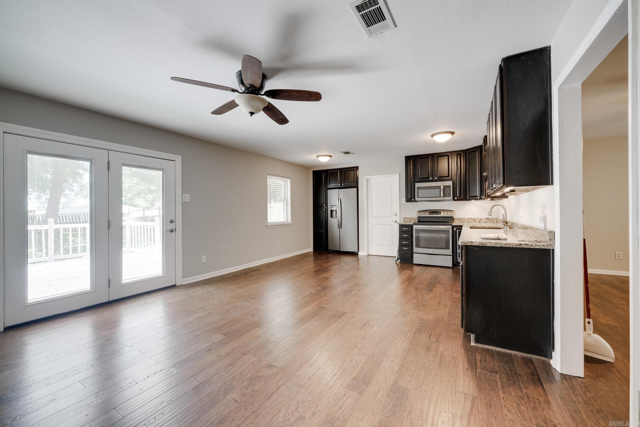 FERRELL - Residential