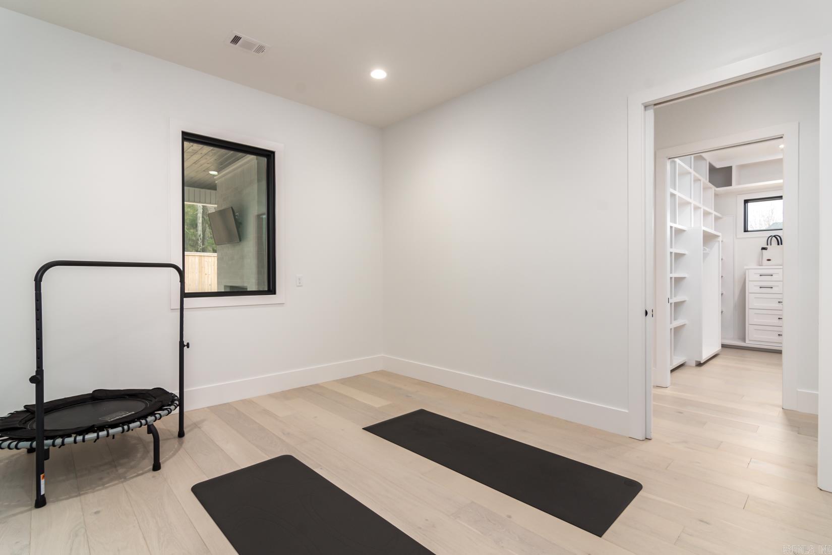 BELLA ROSA ESTATES - Residential