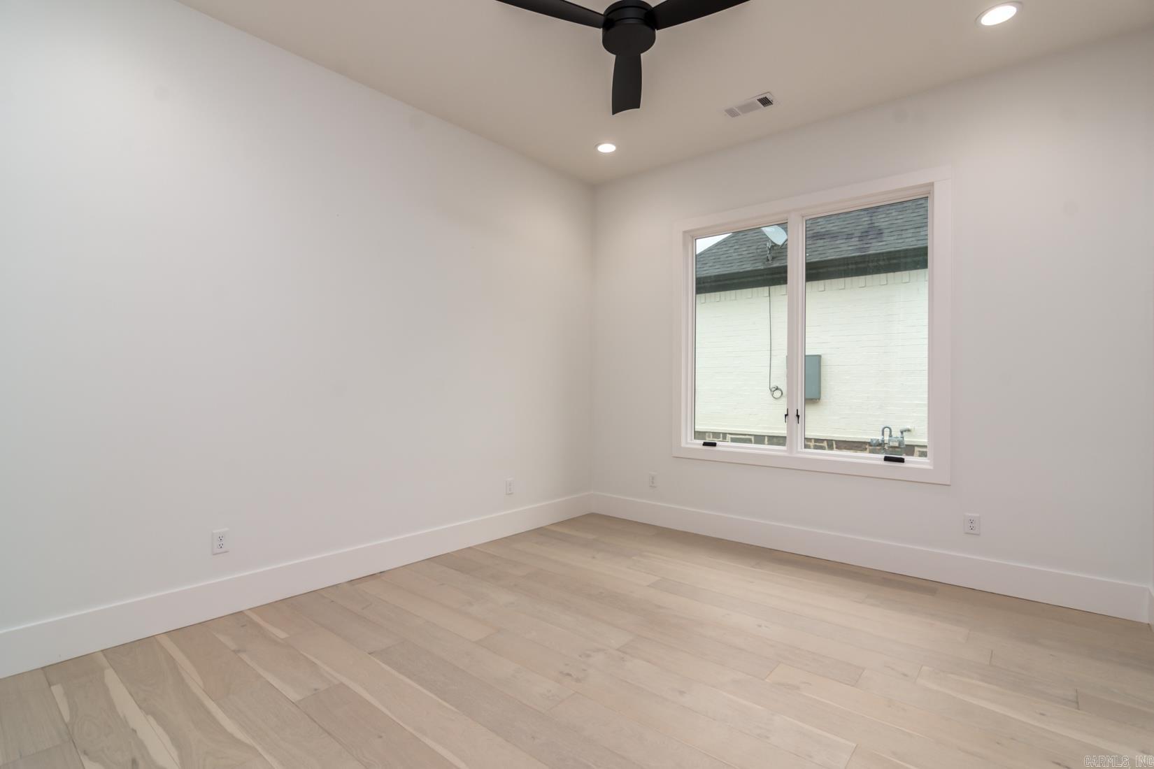 BELLA ROSA ESTATES - Residential