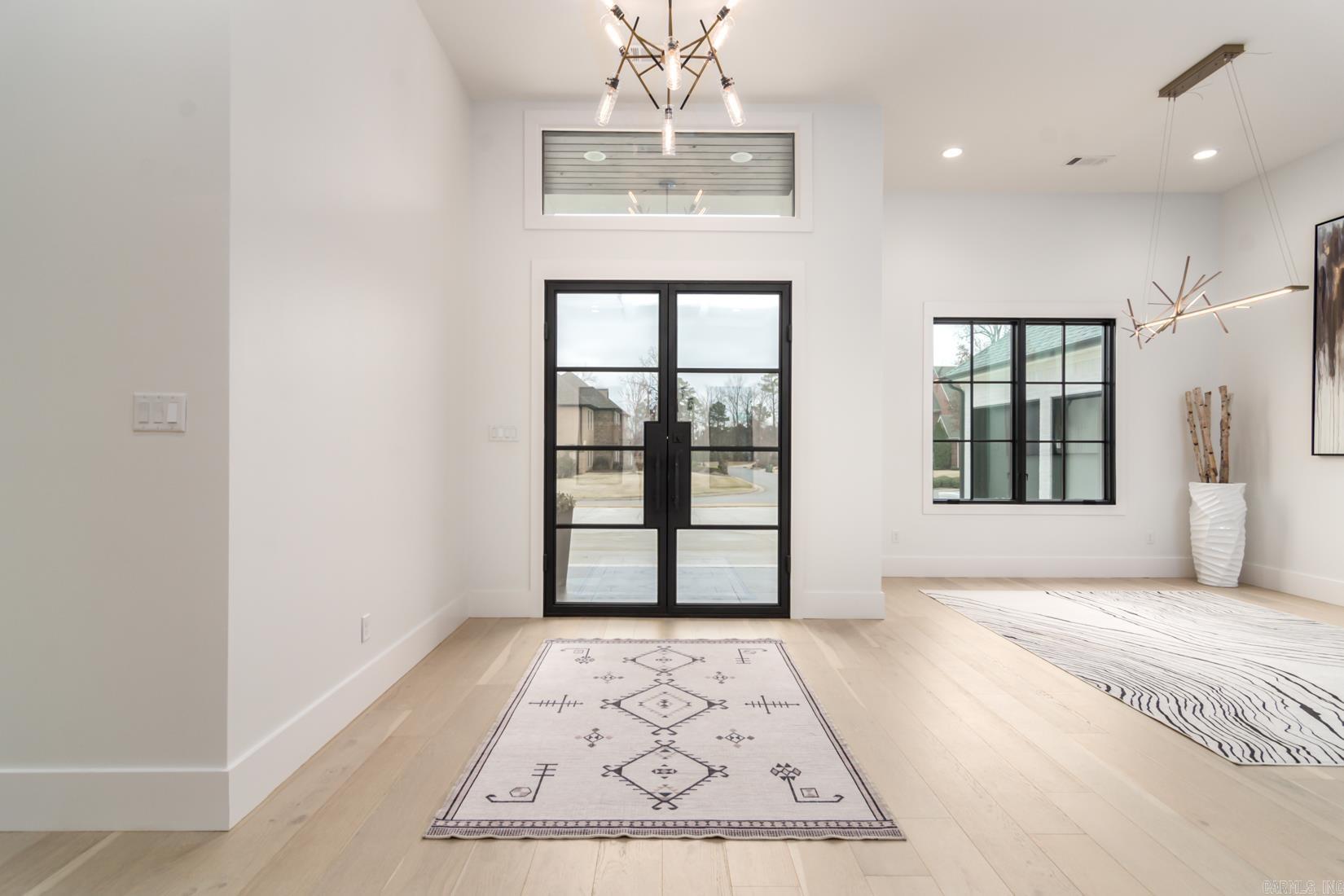 BELLA ROSA ESTATES - Residential