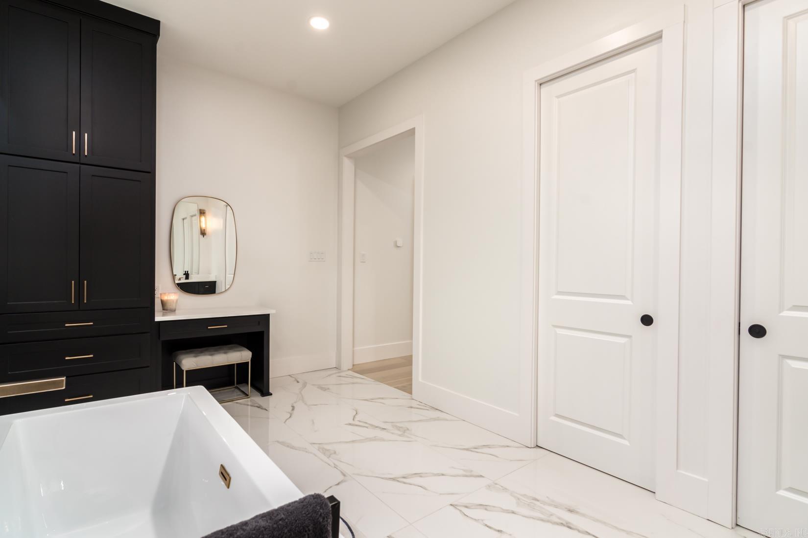 BELLA ROSA ESTATES - Residential