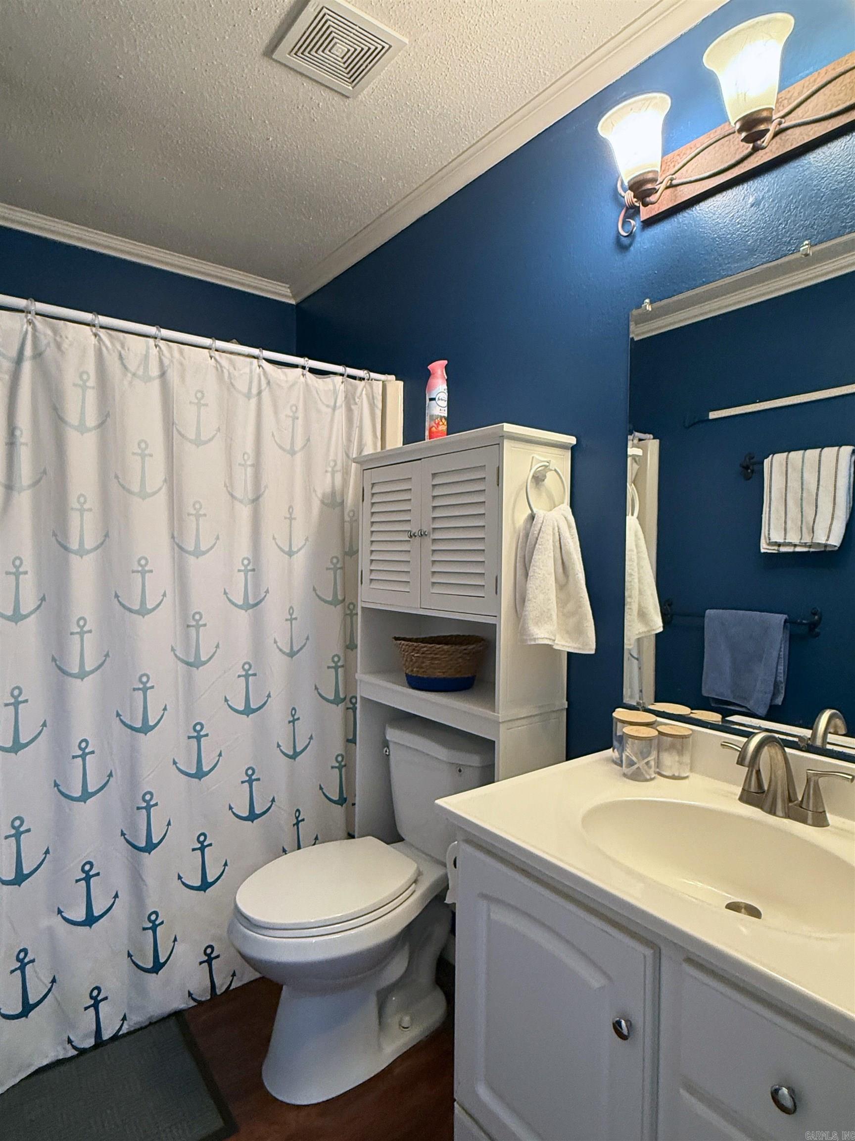 CHELSEA GLADE CONDO - Residential