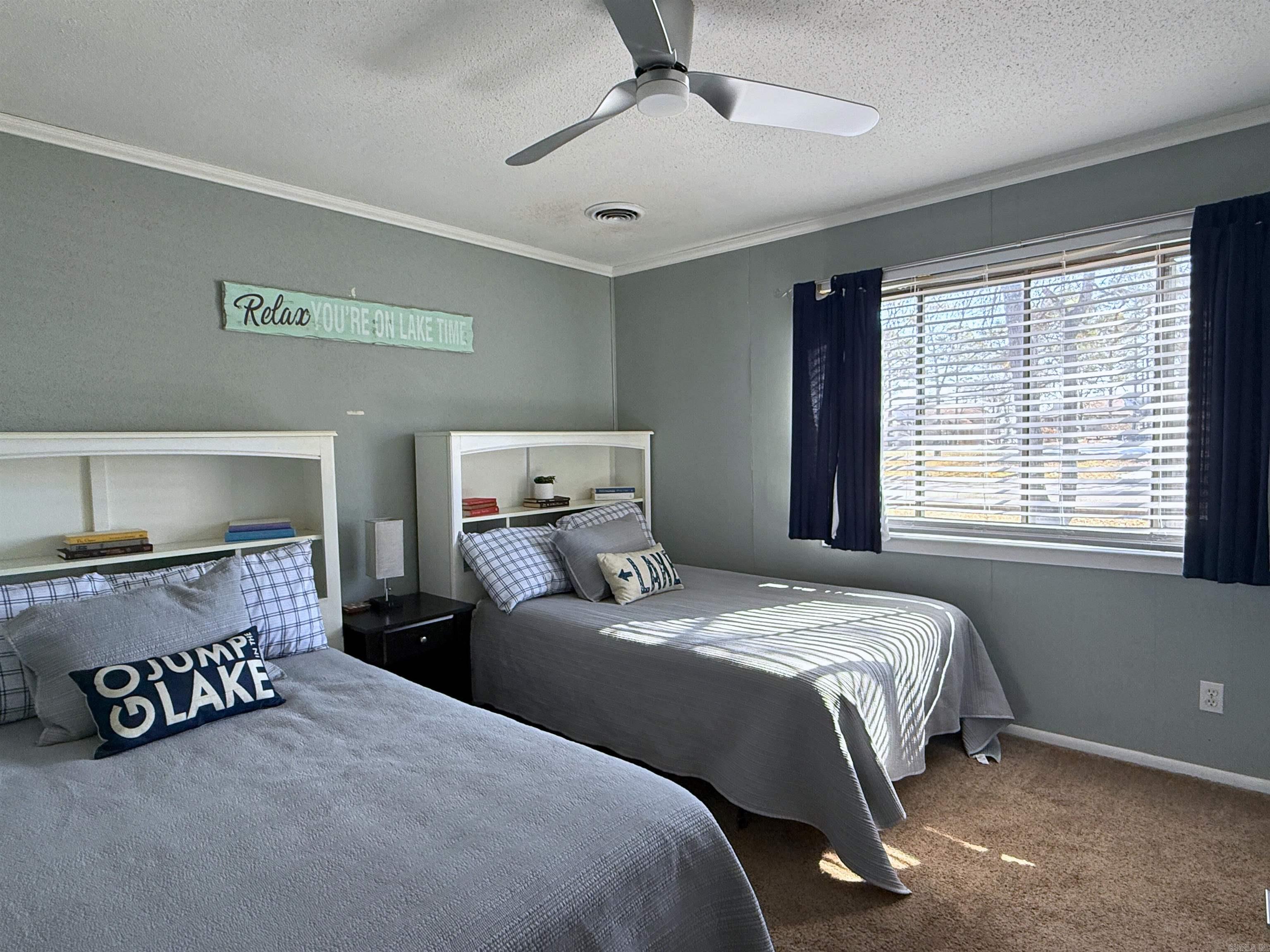 CHELSEA GLADE CONDO - Residential