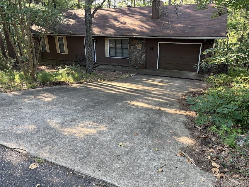 Perfect for first time buyer or rental. This single level, two bedroom, two bath, living room, dining room, kitchen, breakfast room/butlers pantry, laundry and single car garage is move in ready. Home is located in wooded area near Glazypeau gate. Wood burning fireplace.