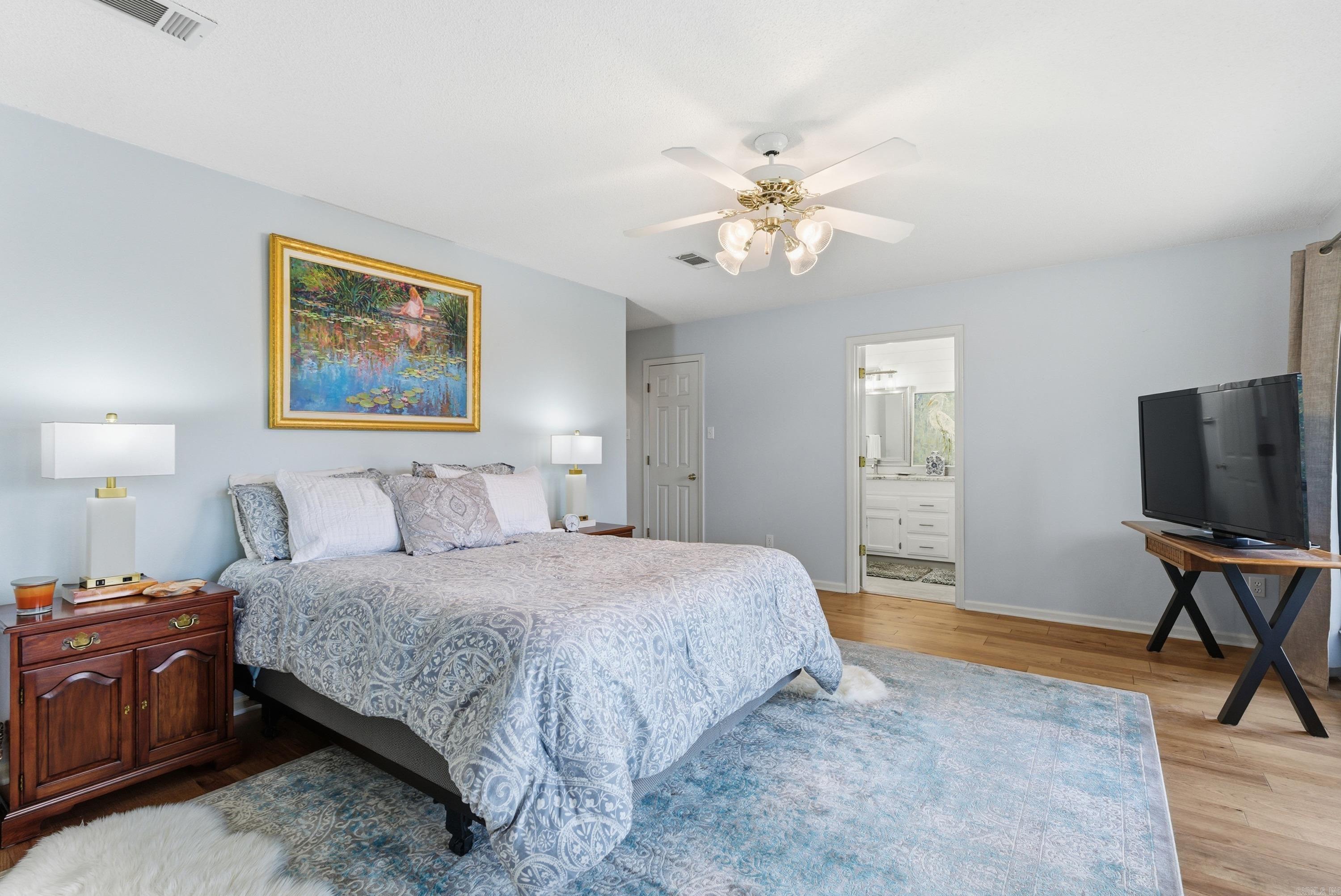 SKYPOINT ESTATES - LAKE - Residential