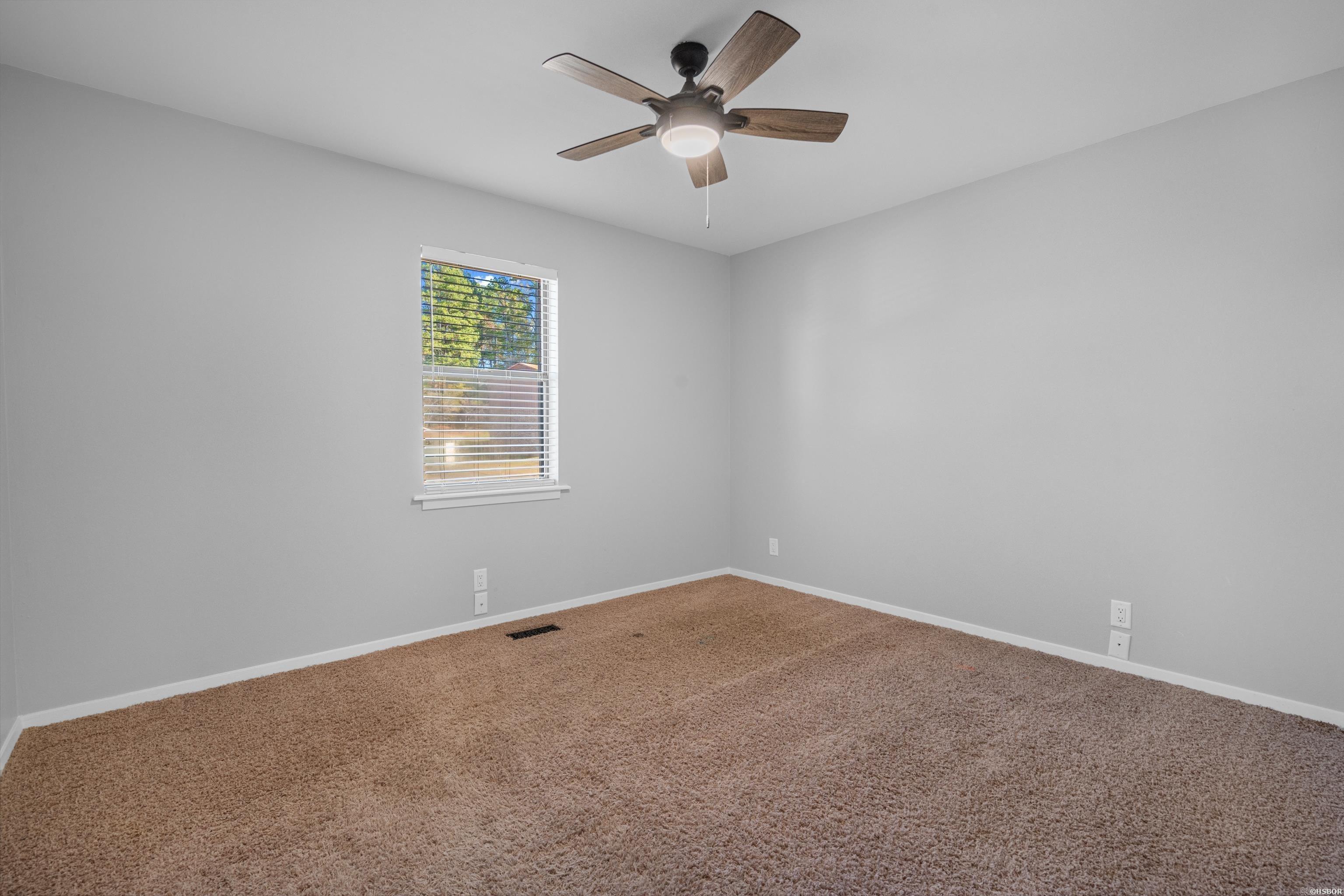 PINE MEADOWS - Residential