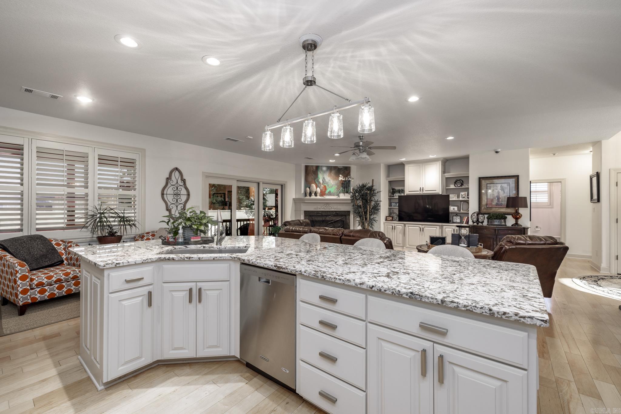 CANTERBURY HEIGHTS - Residential