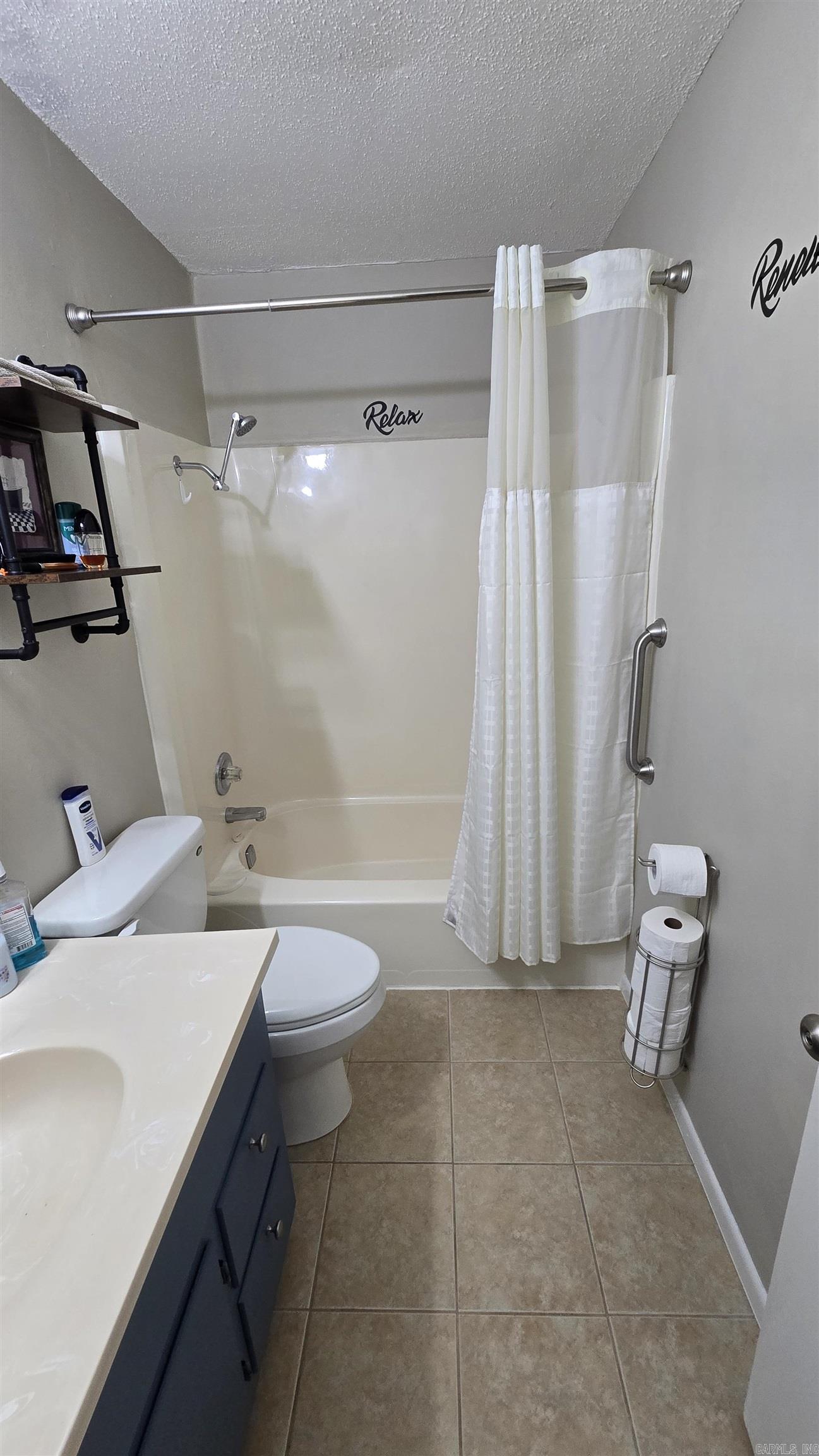CHELSEA GLADE CONDO - Residential