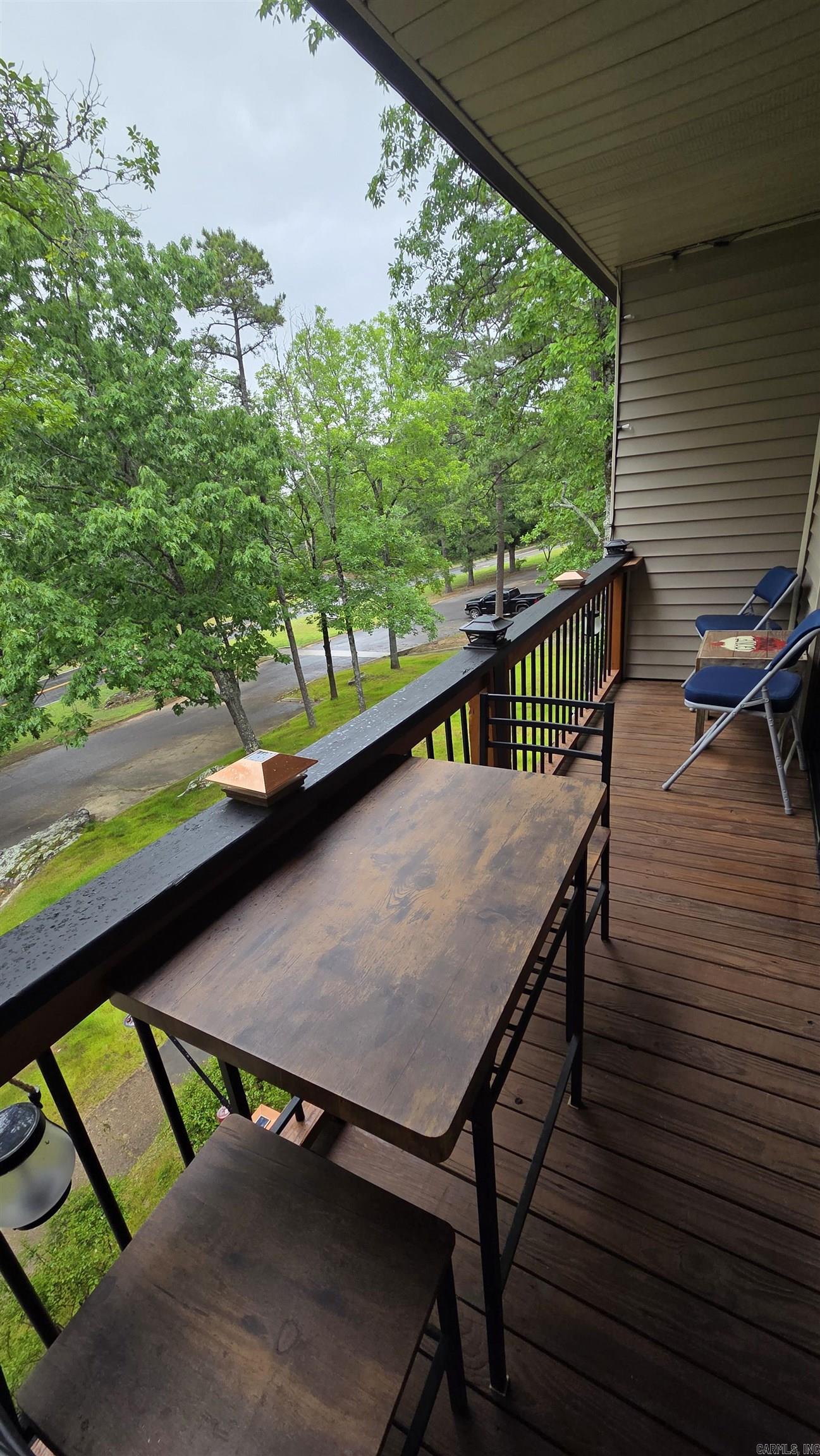 CHELSEA GLADE CONDO - Residential