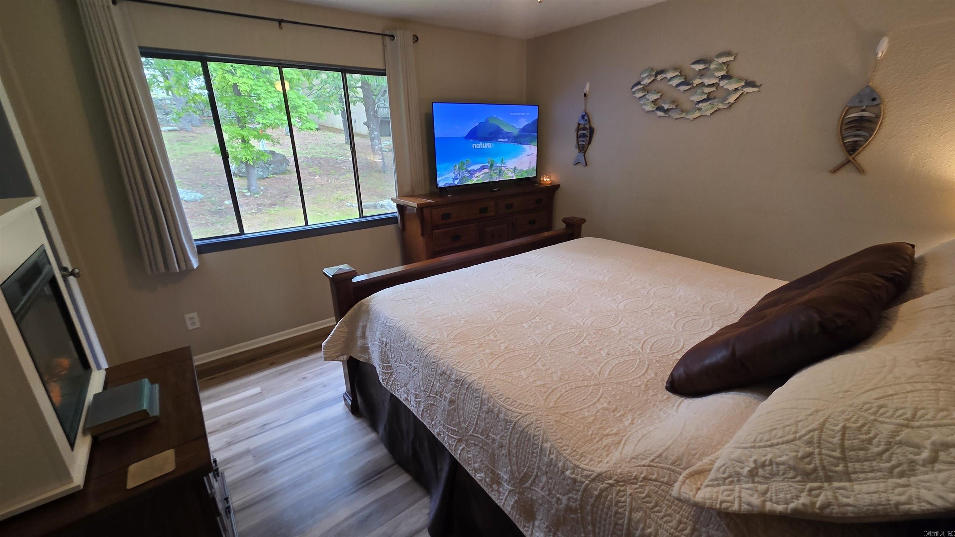CHELSEA GLADE CONDO - Residential