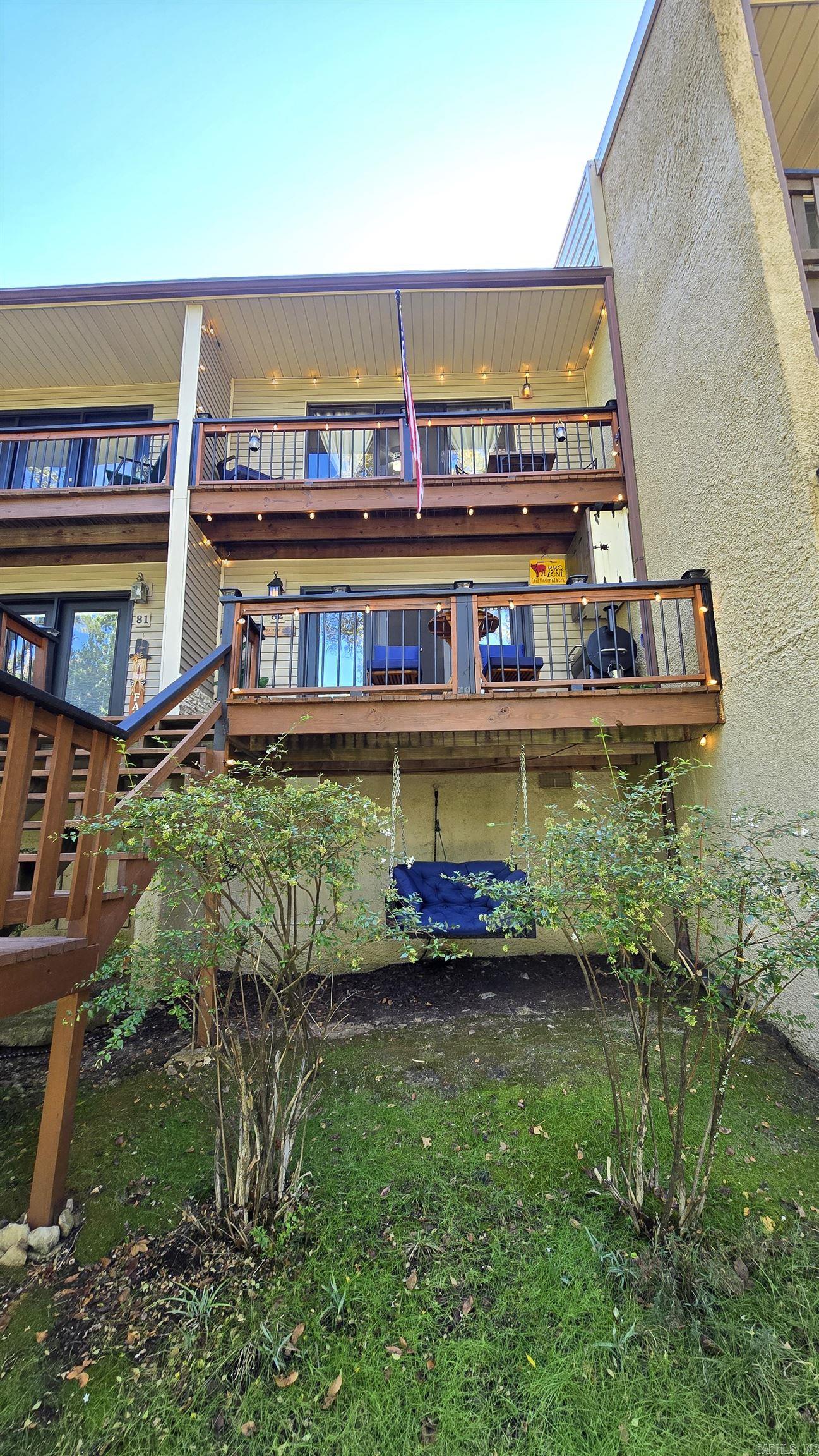 CHELSEA GLADE CONDO - Residential