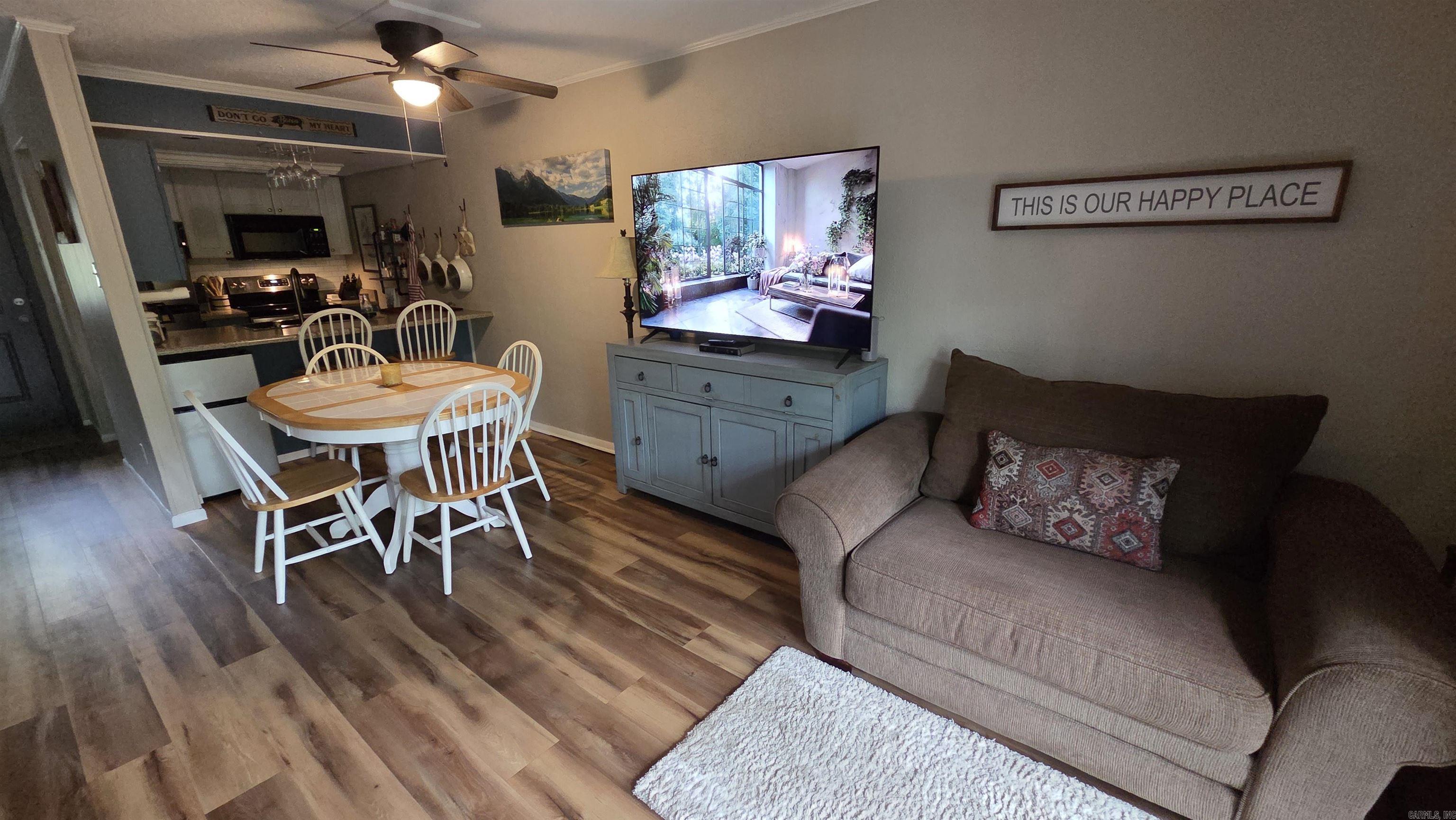 CHELSEA GLADE CONDO - Residential