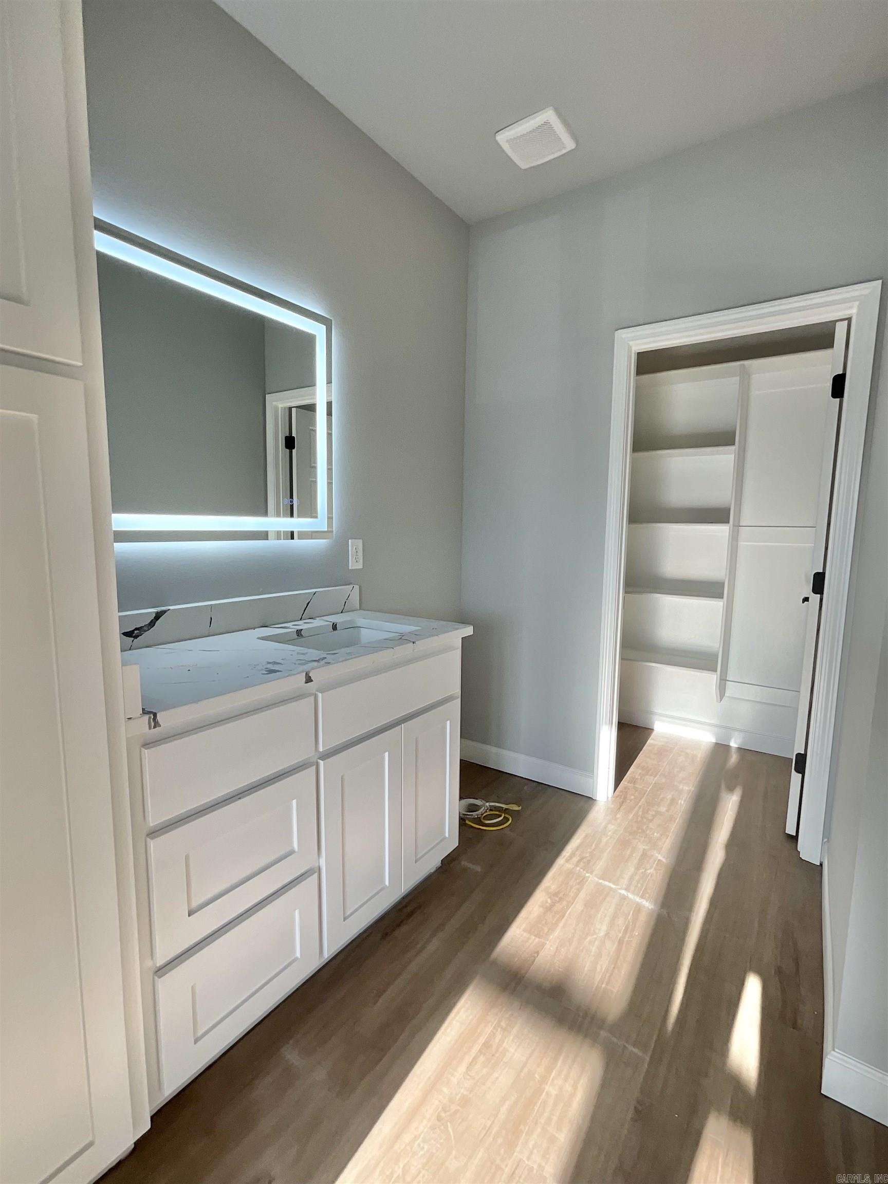 Dickinson - Residential