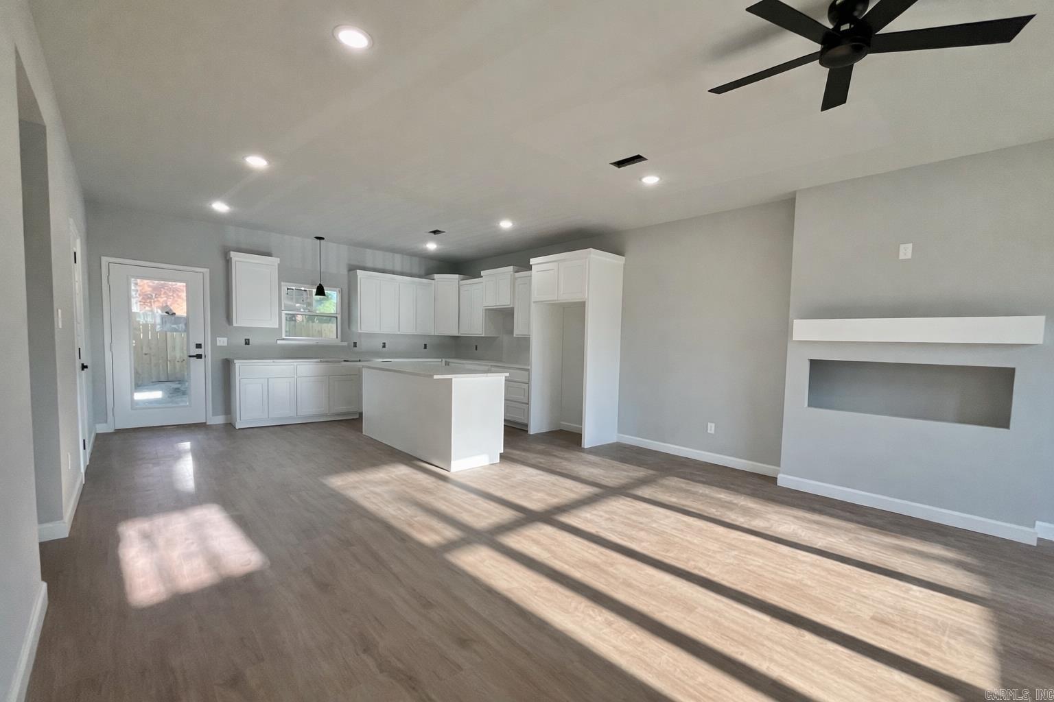 Dickinson - Residential