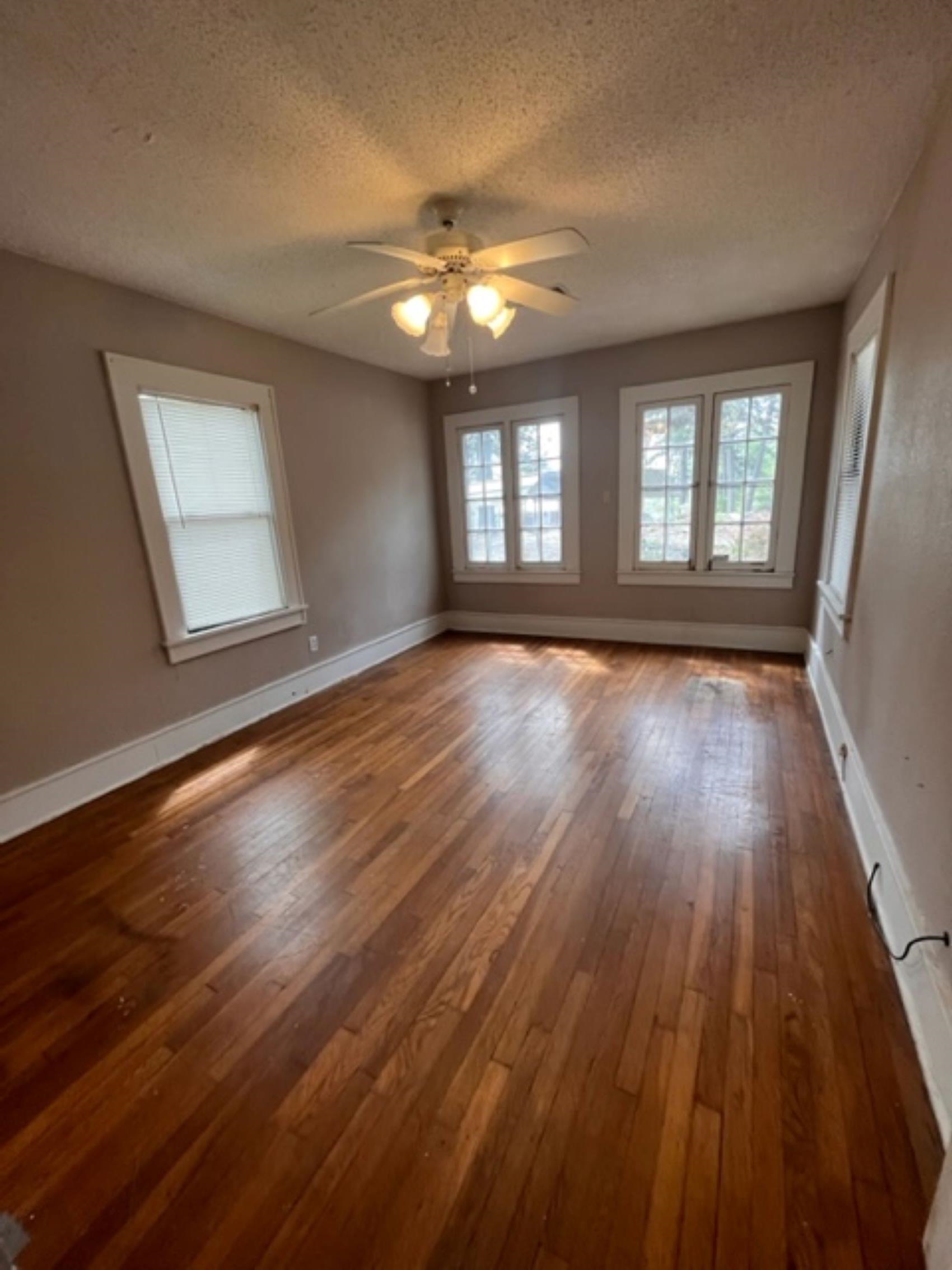 Mountain Oaks - Residential