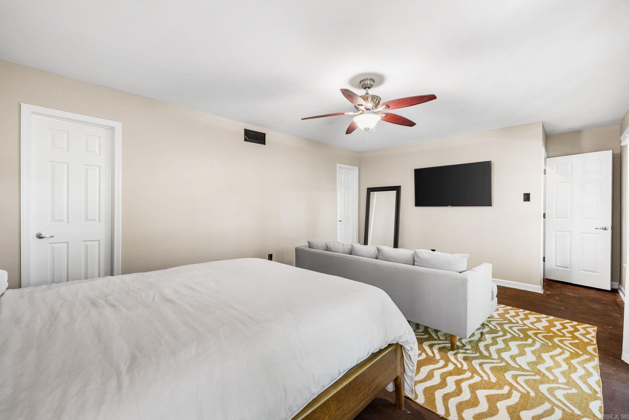 Hill Crest - Residential
