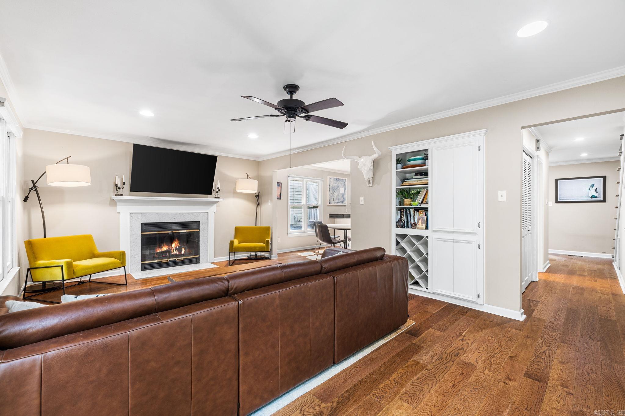 Hill Crest - Residential