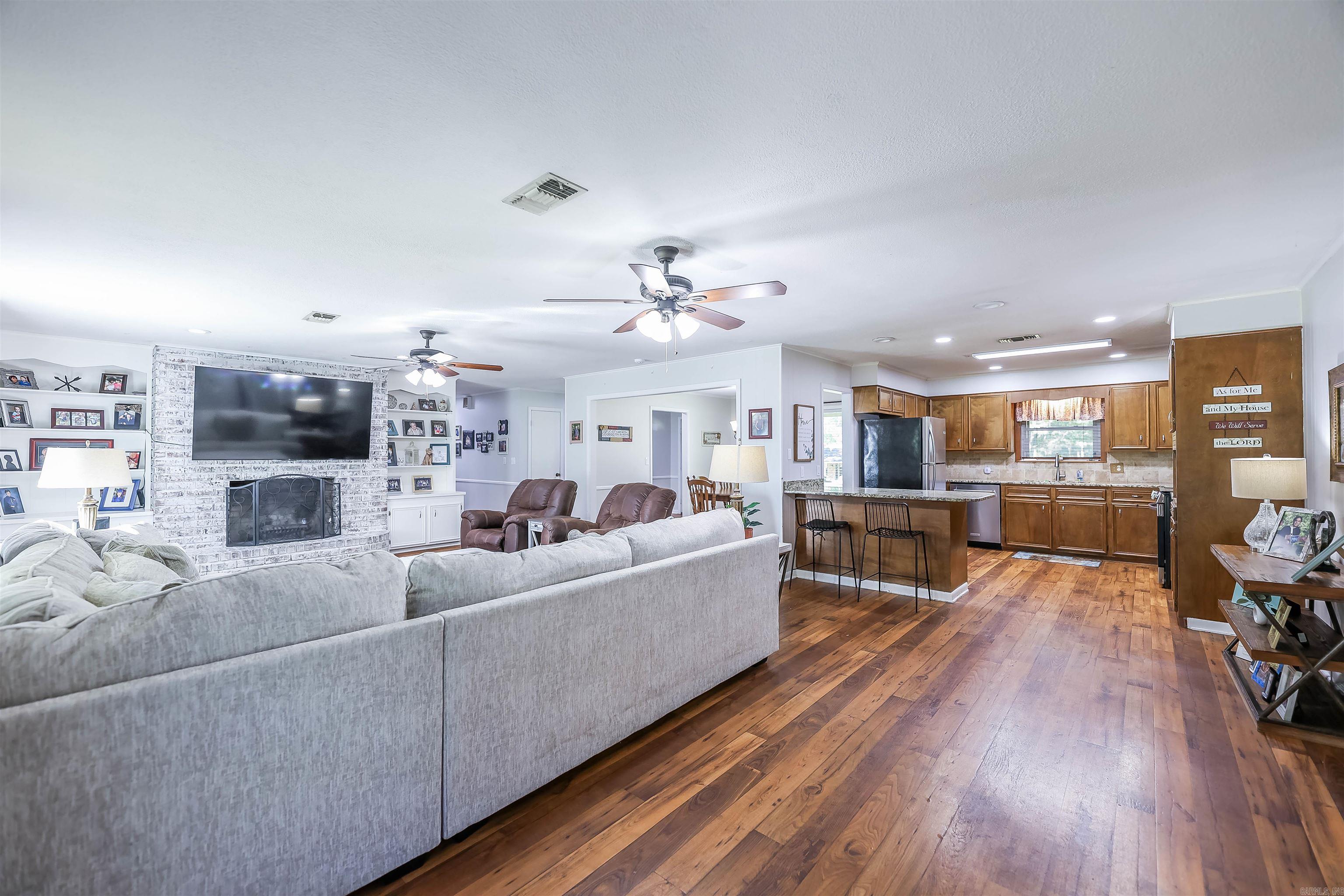 PARKERS CHAPEL - Residential