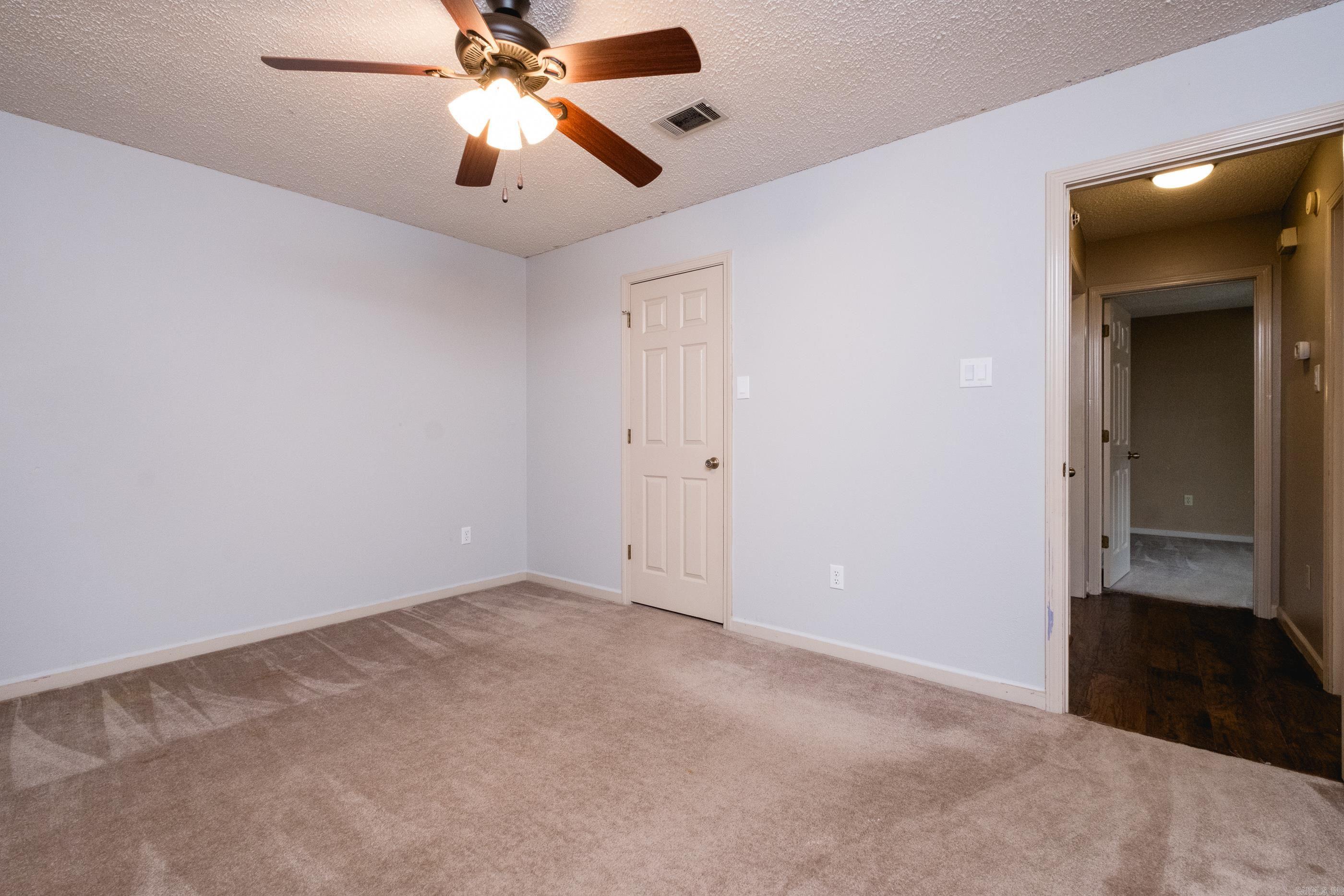 KRYSTAL KREEK - Residential