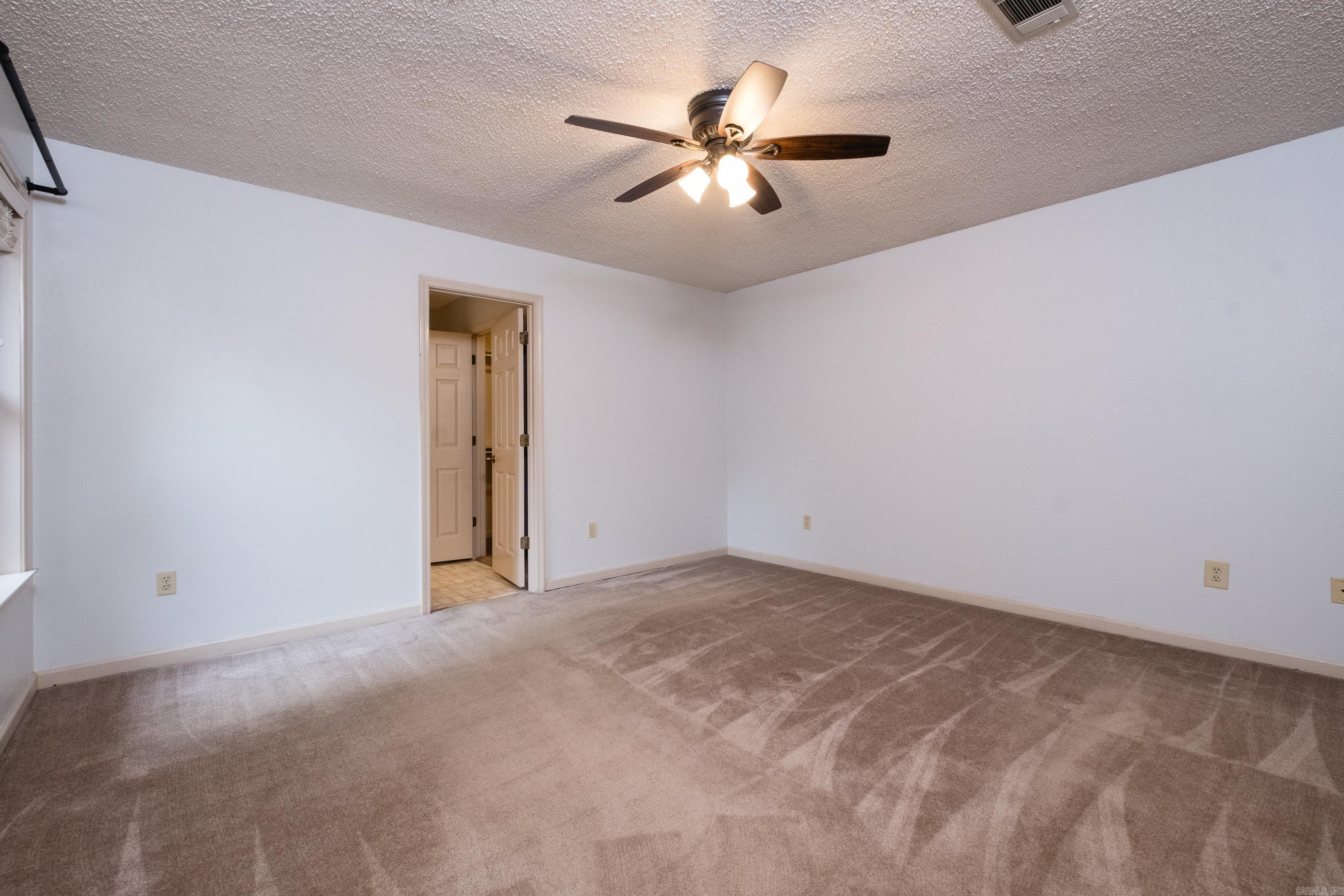 KRYSTAL KREEK - Residential