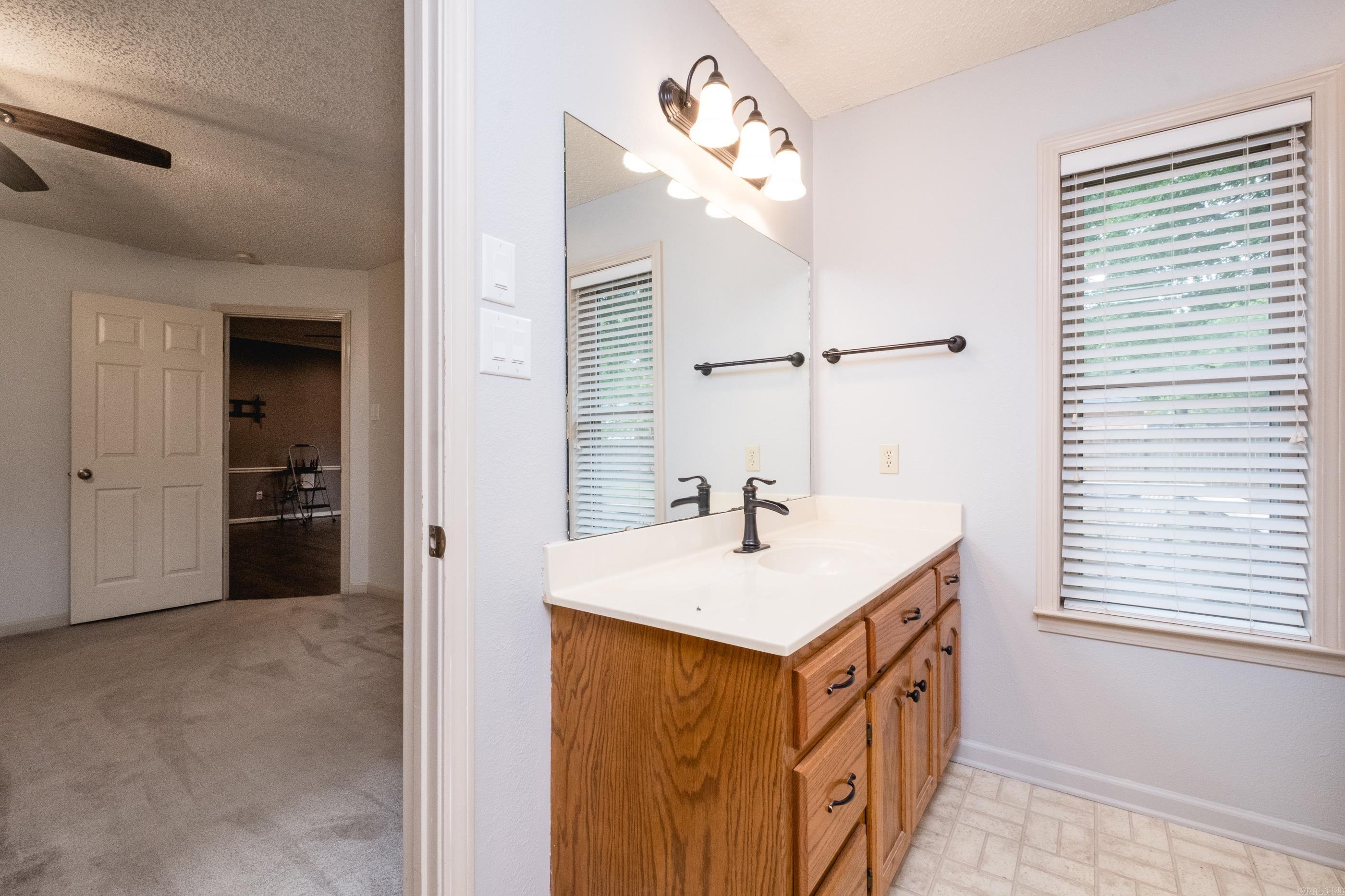 KRYSTAL KREEK - Residential