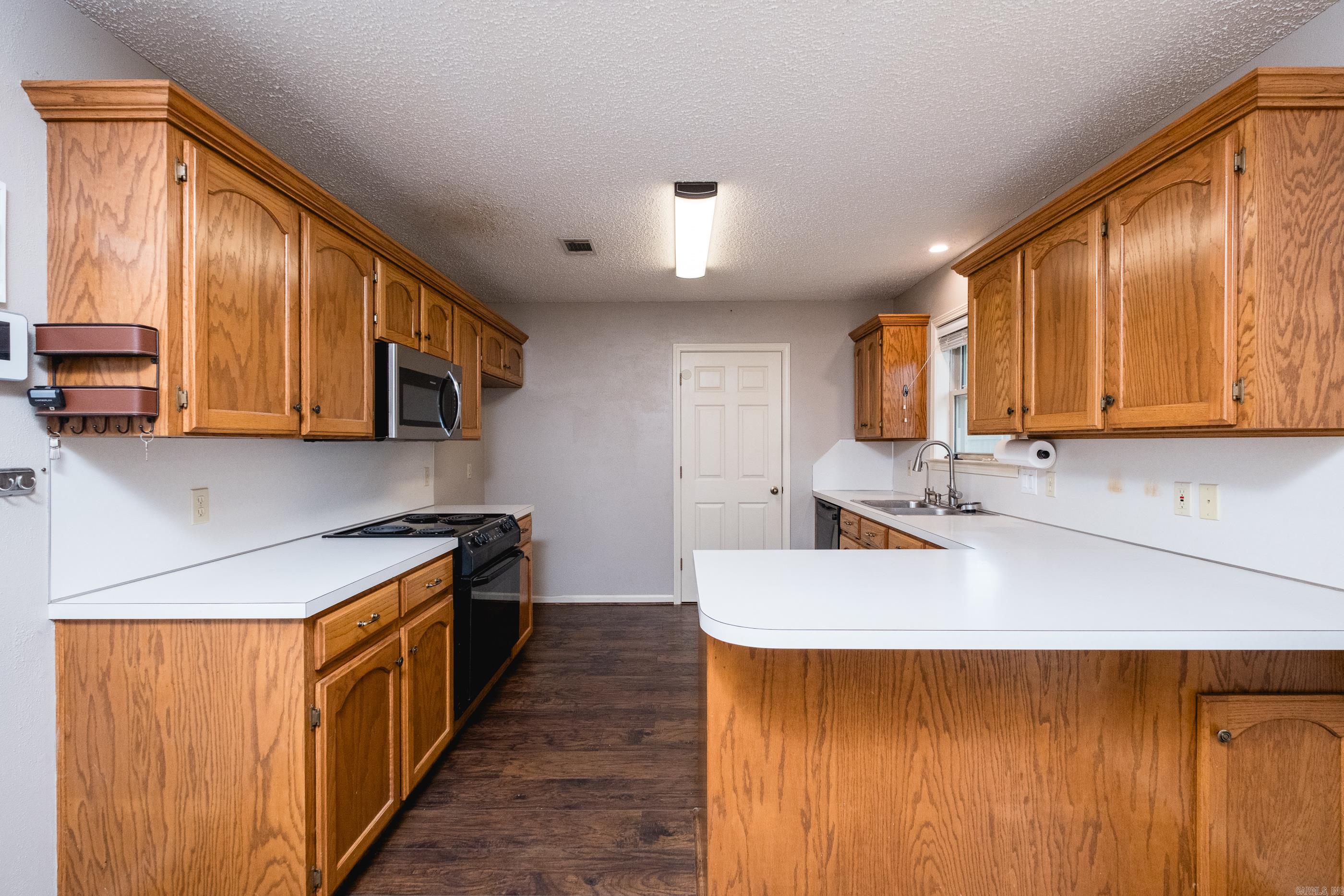 KRYSTAL KREEK - Residential