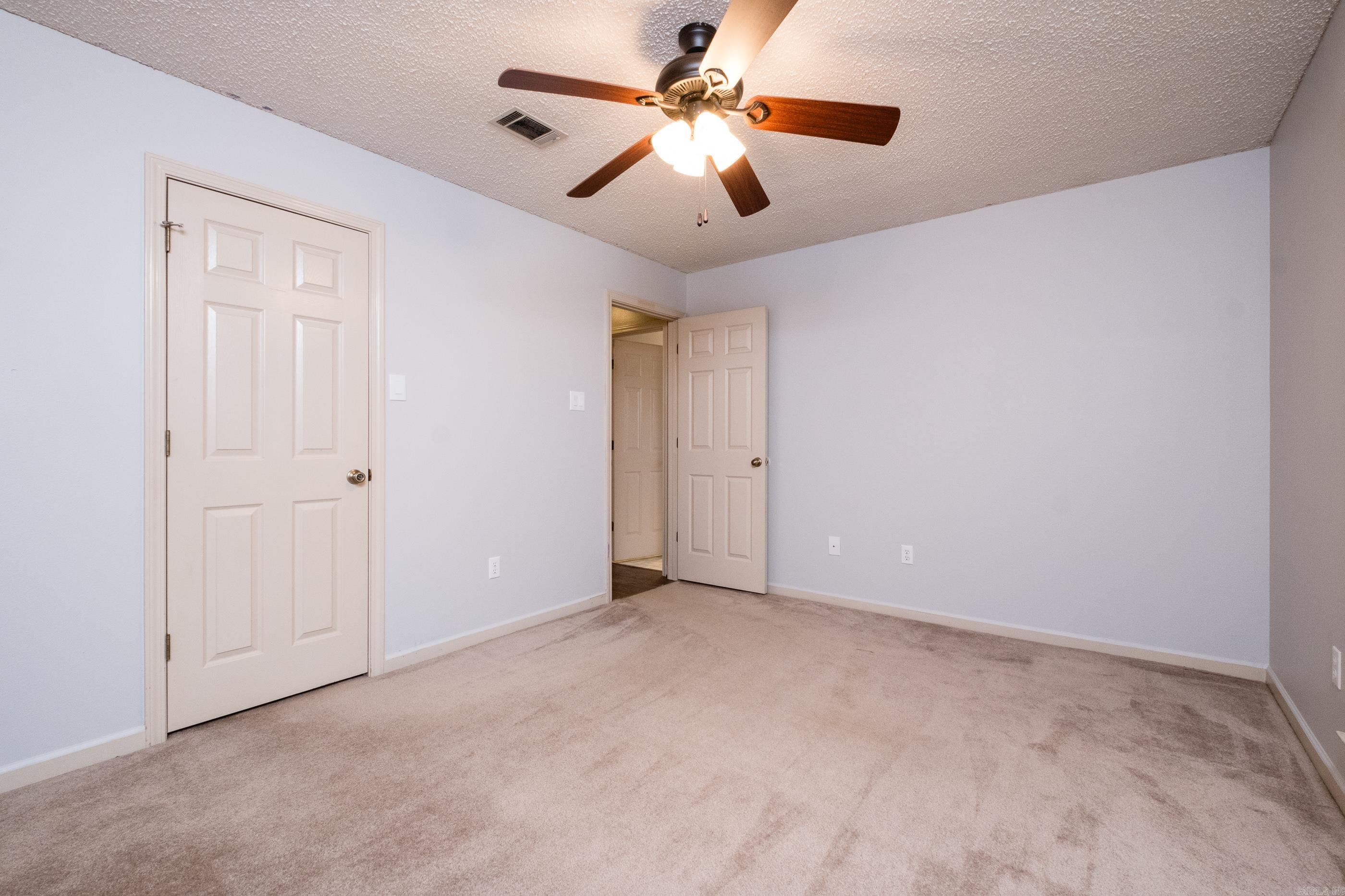 KRYSTAL KREEK - Residential