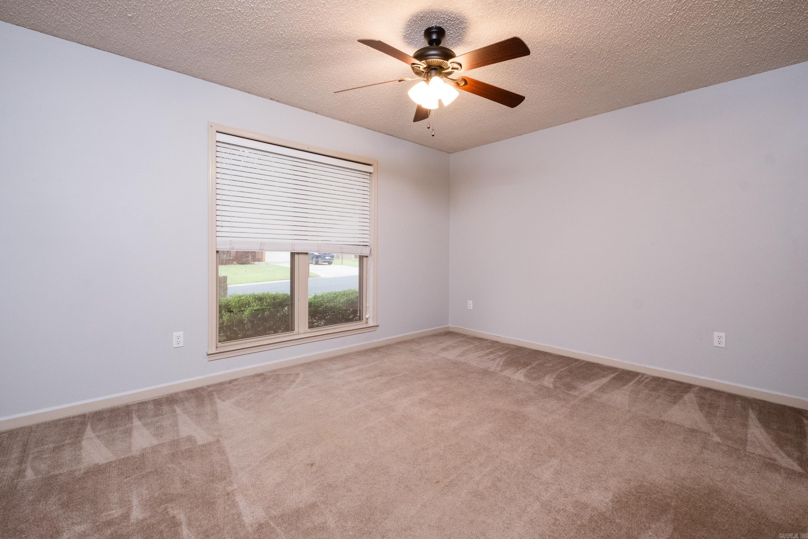 KRYSTAL KREEK - Residential