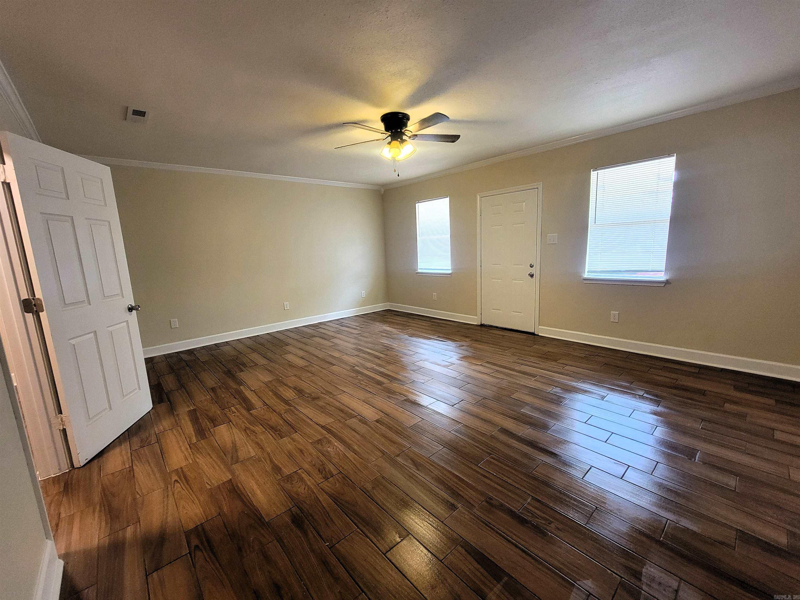 BELMONT - Residential