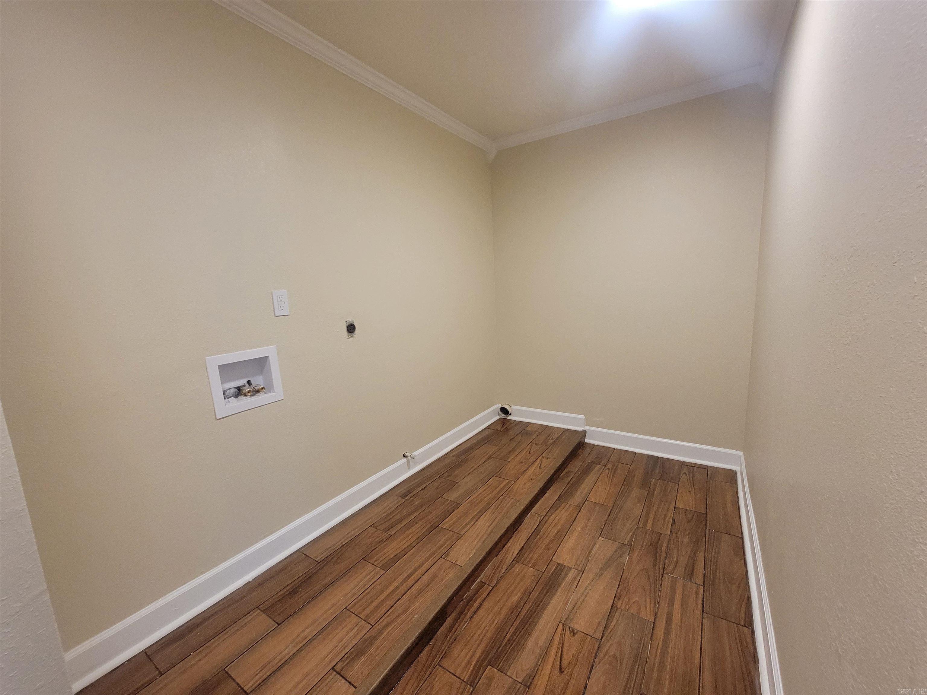 BELMONT - Residential