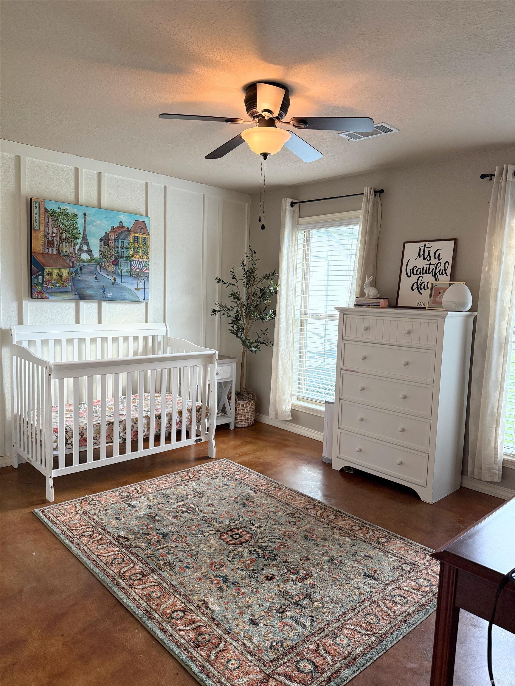 MEADOW WOOD ESTATES - Residential