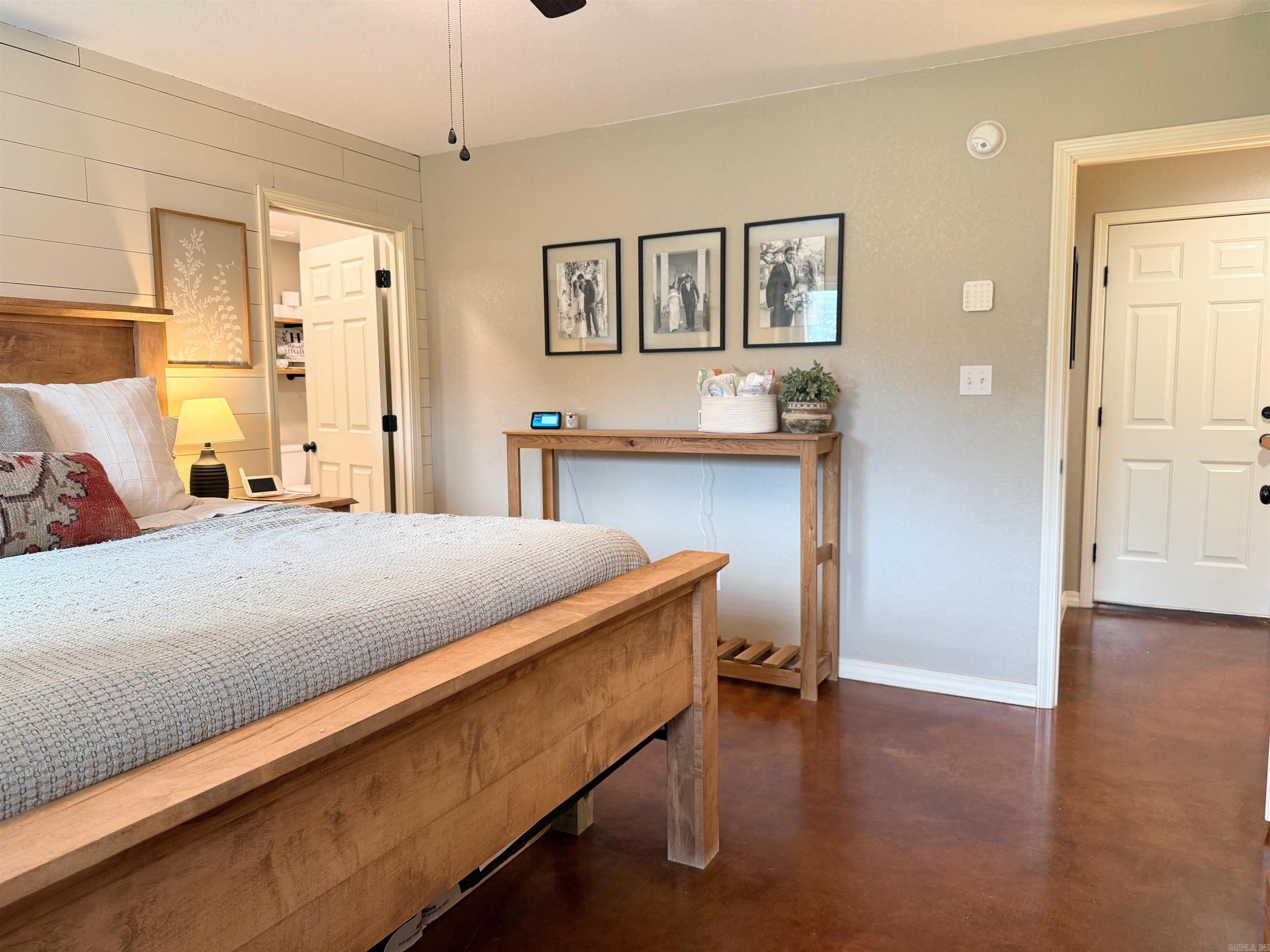 MEADOW WOOD ESTATES - Residential