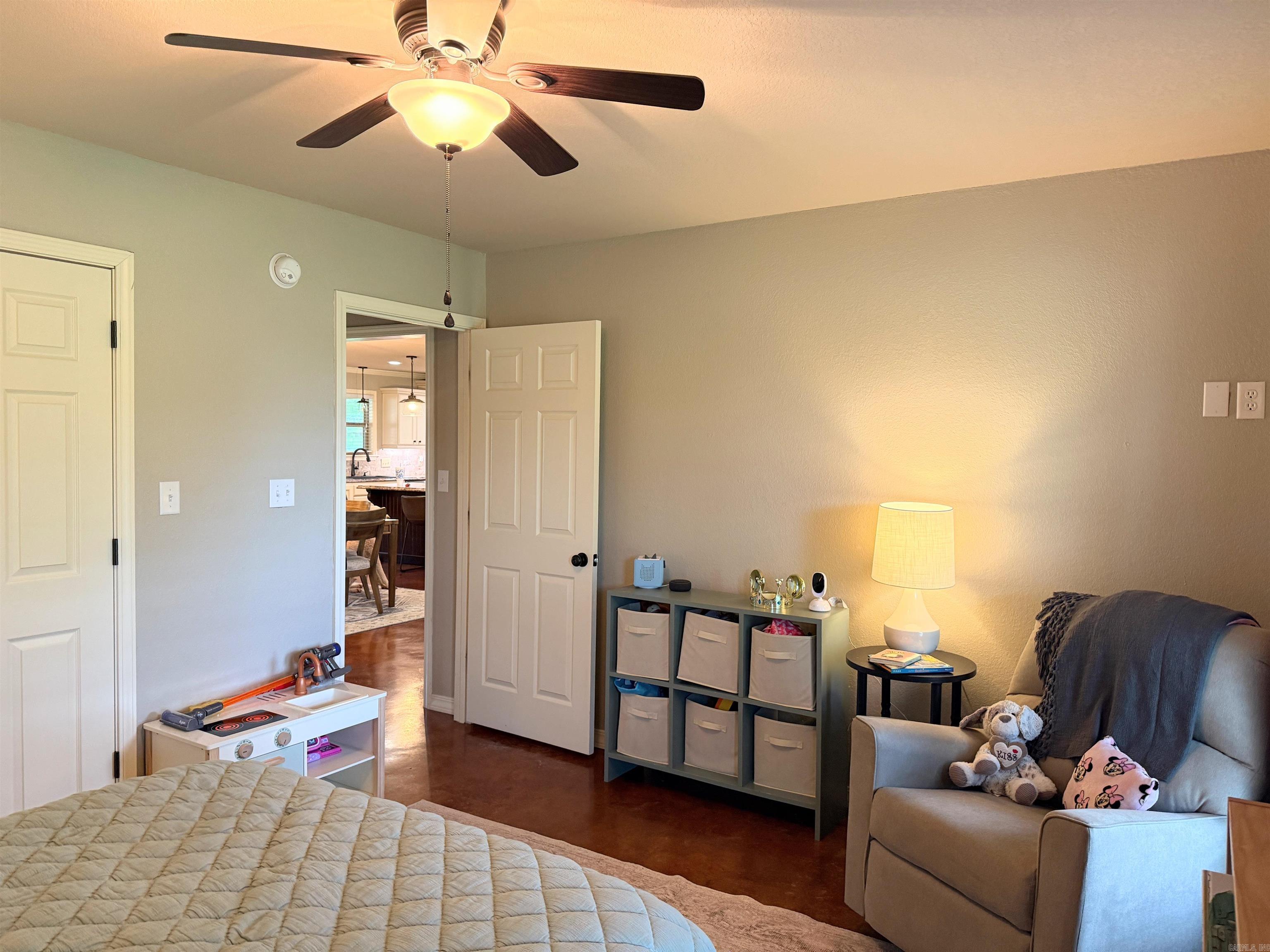 MEADOW WOOD ESTATES - Residential