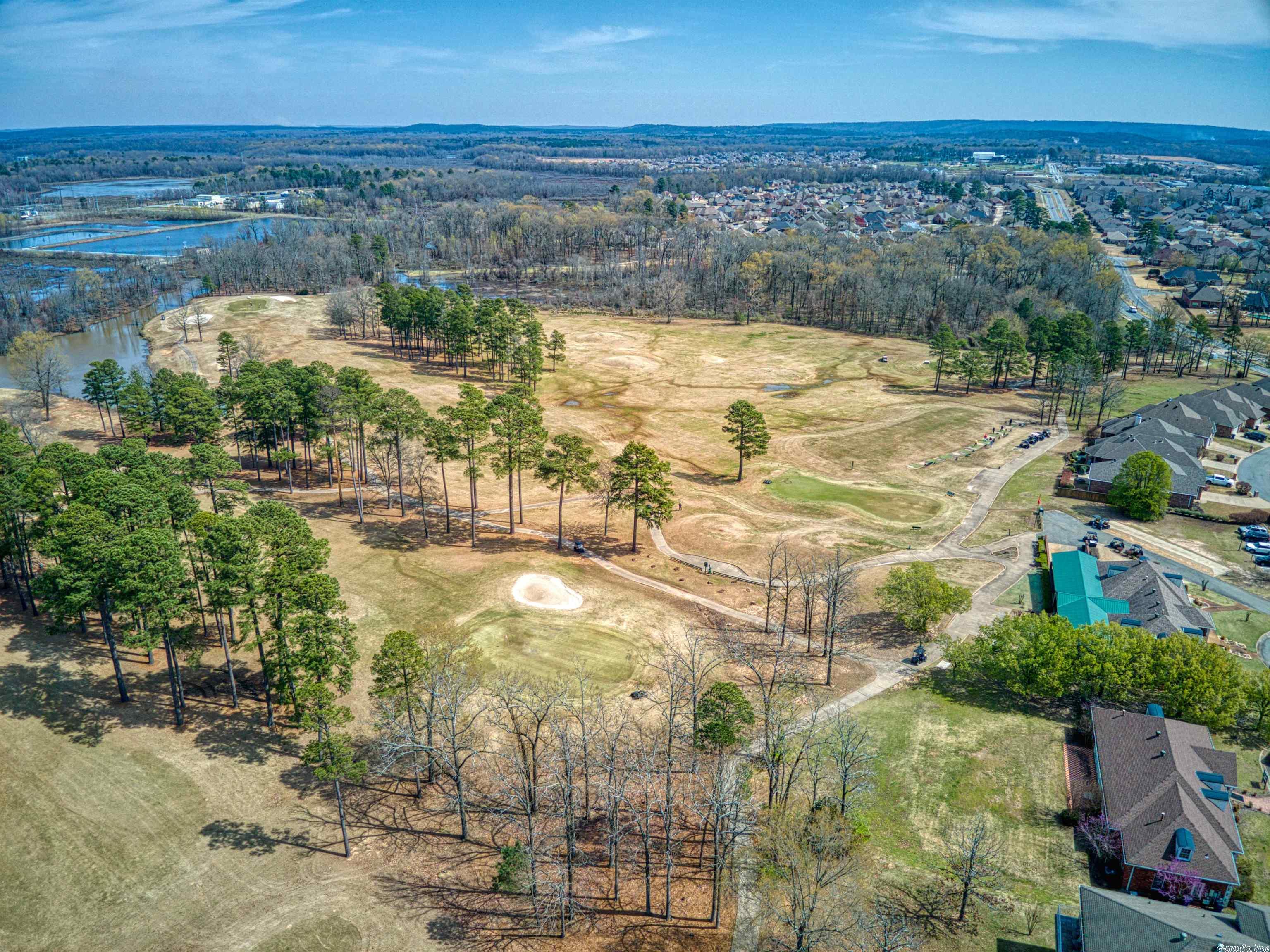 COUNTRY CLUB OF ARK THE - Land