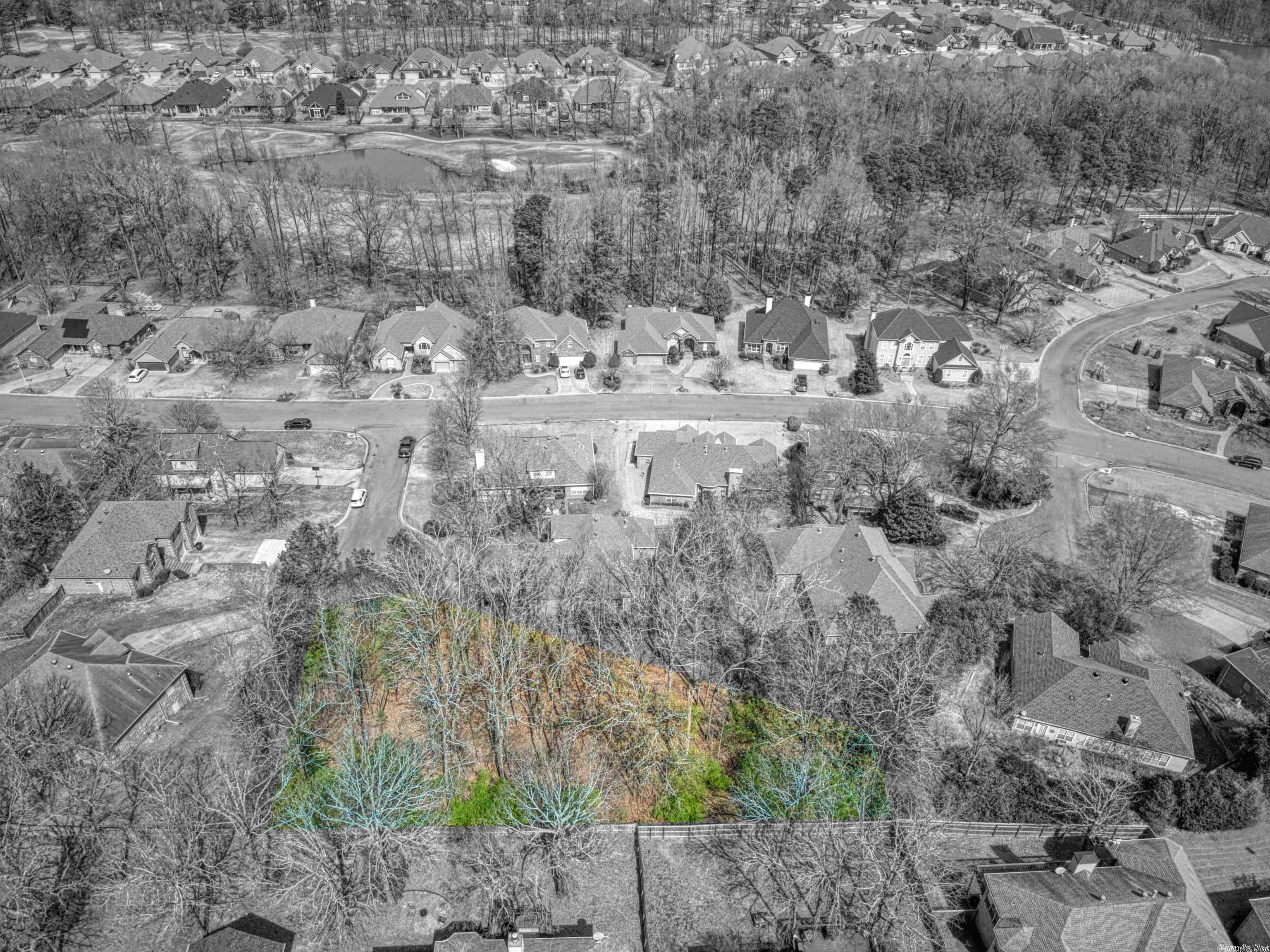 COUNTRY CLUB OF ARK THE - Land