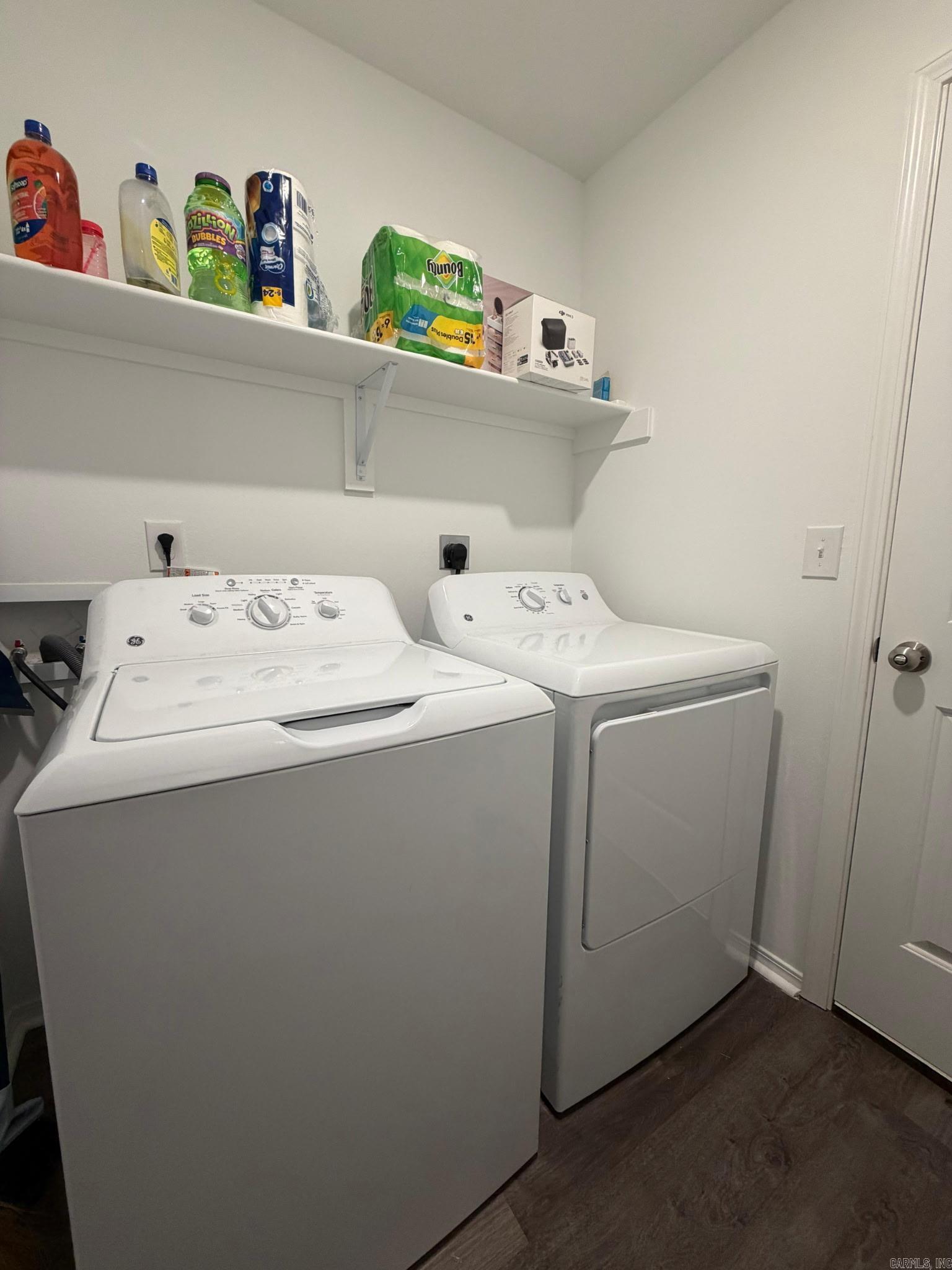 BOSTON PROPER SUB - Residential