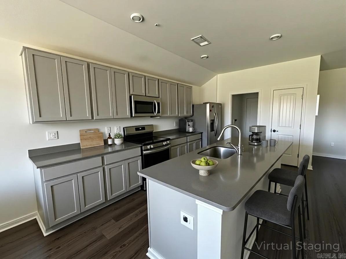 BOSTON PROPER SUB - Residential