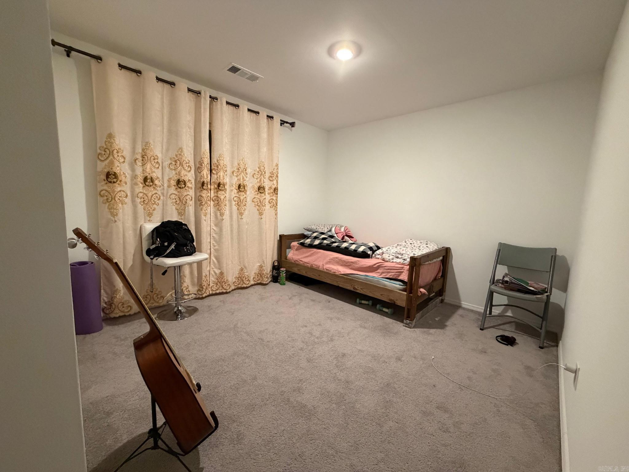 BOSTON PROPER SUB - Residential