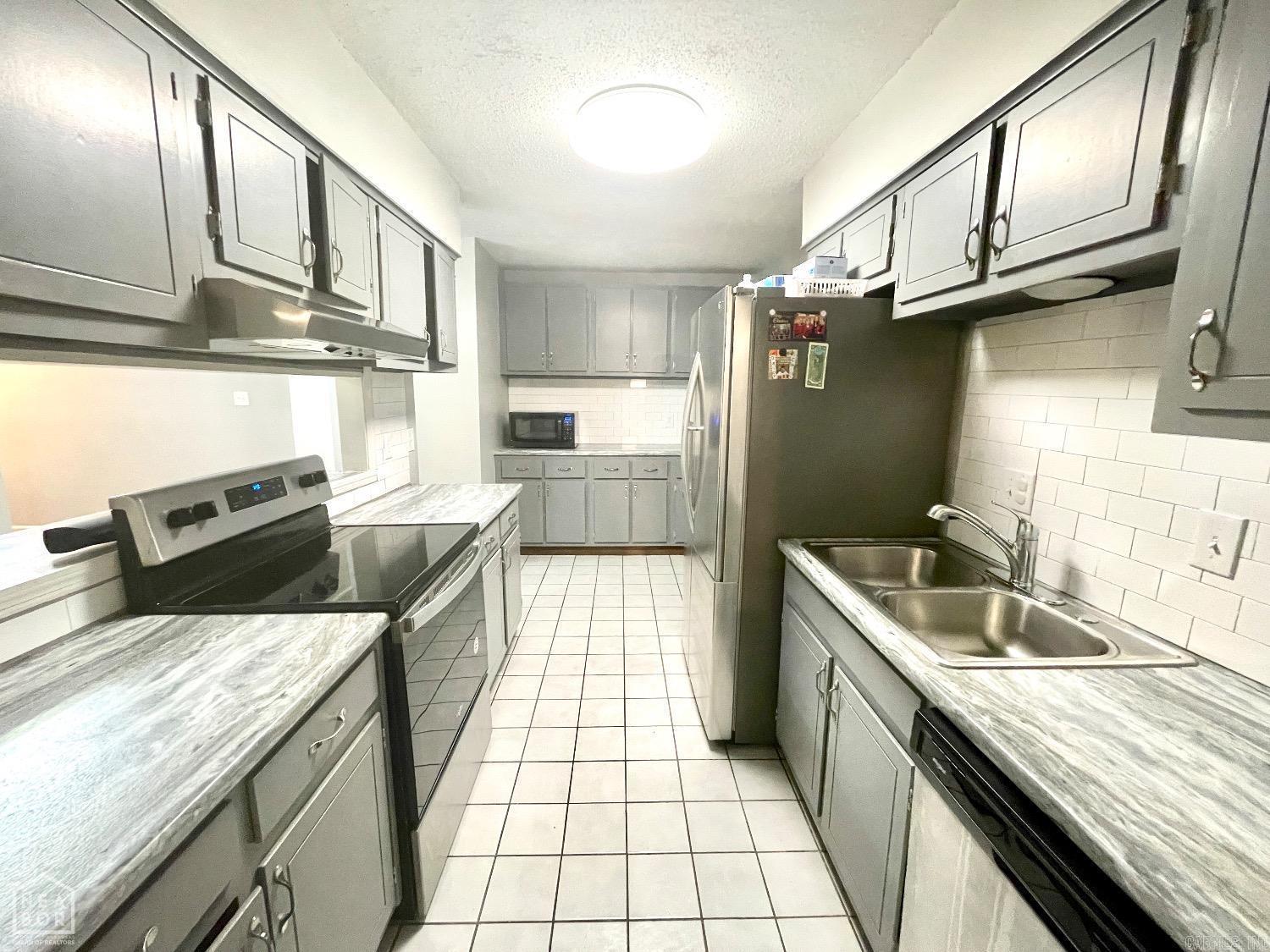 RICHLAND HILLS ADDN - Residential