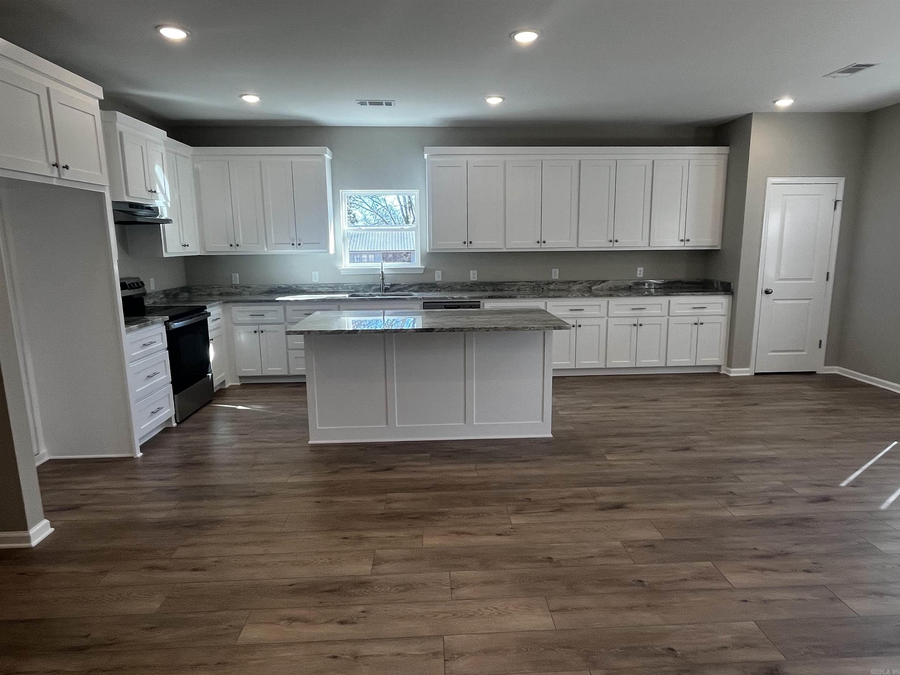 Pine Croft - Residential