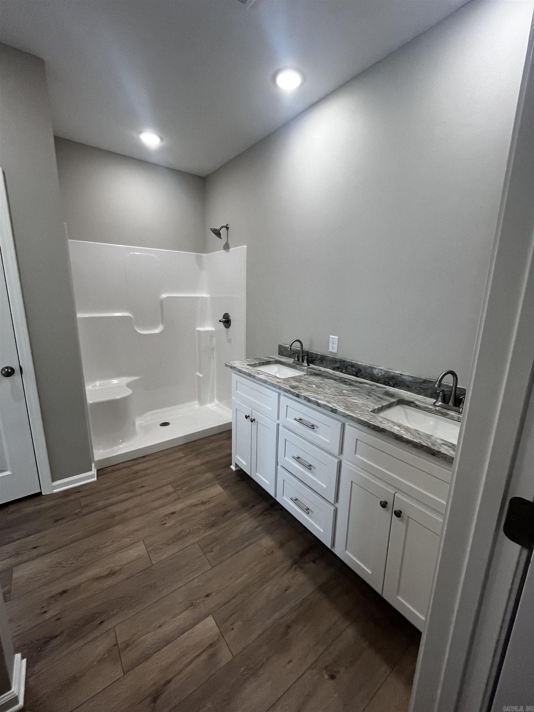 Pine Croft - Residential