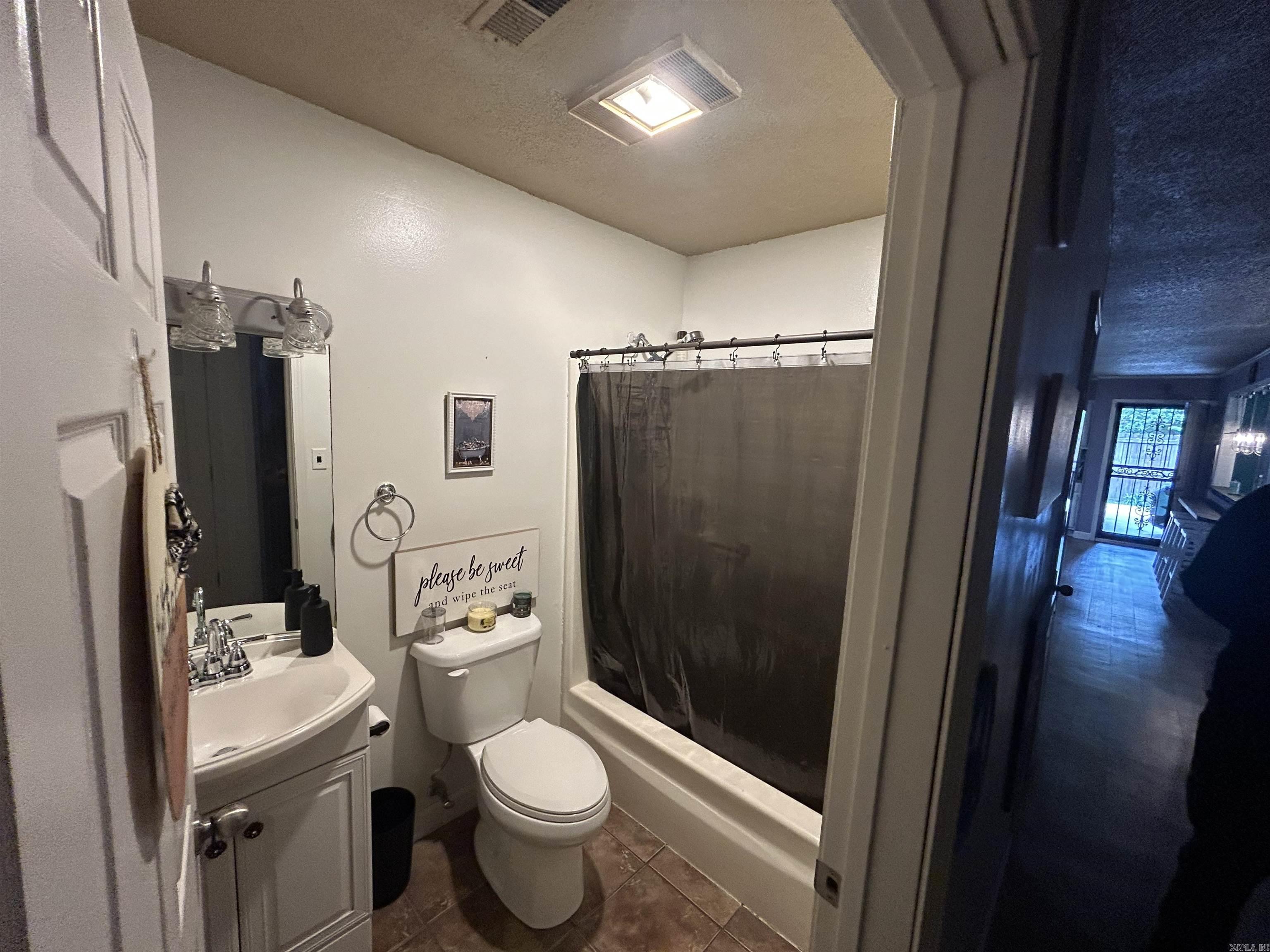 RUTH MEYER - Residential