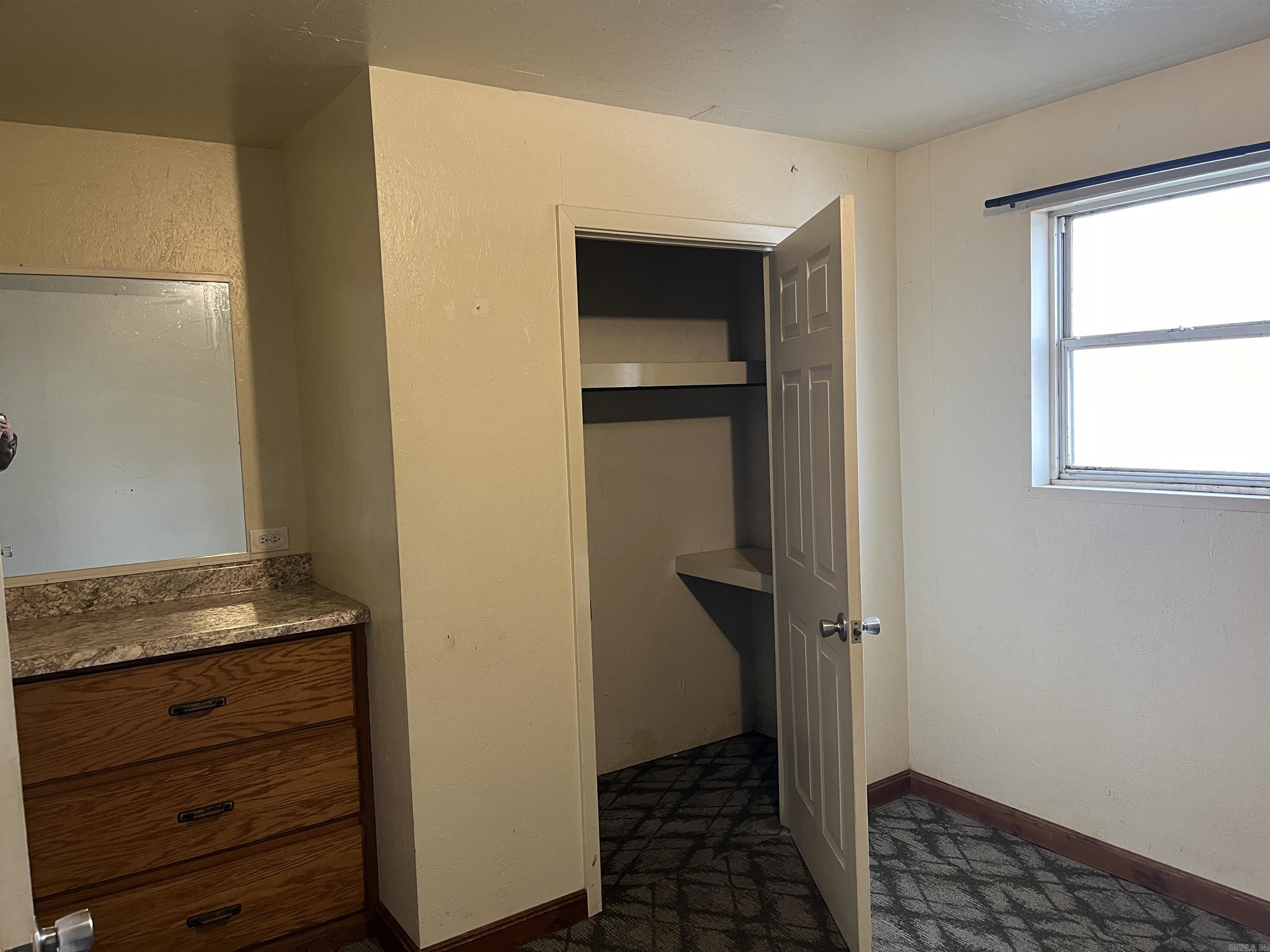 ARNOLDS SUB - Residential Income