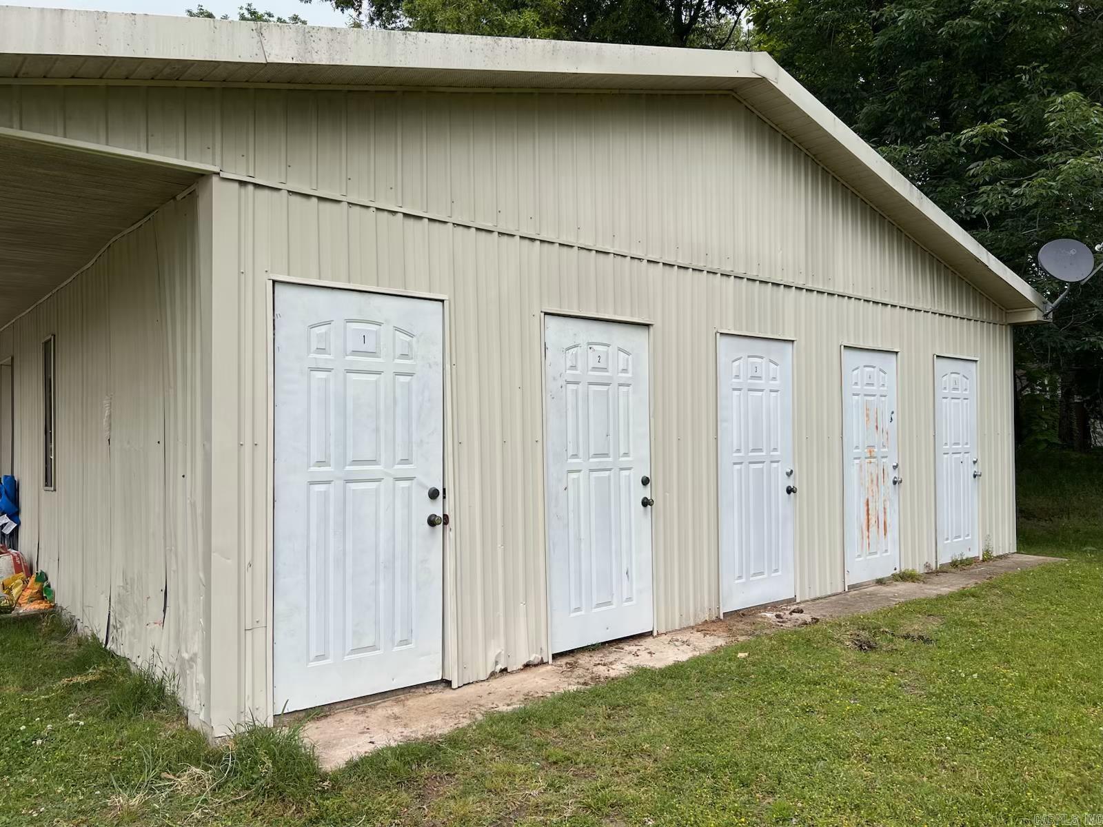 ARNOLDS SUB - Residential Income