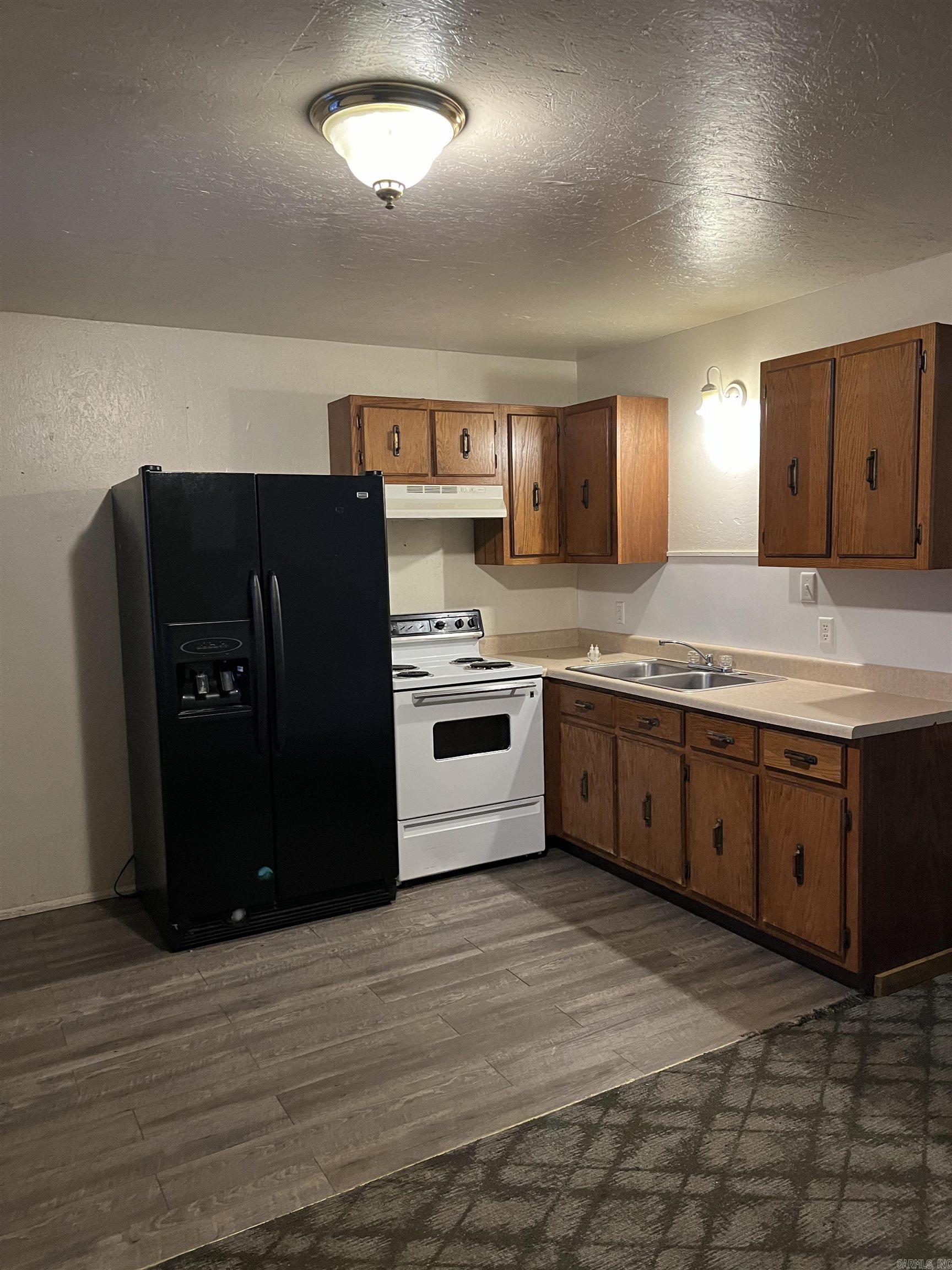 ARNOLDS SUB - Residential Income