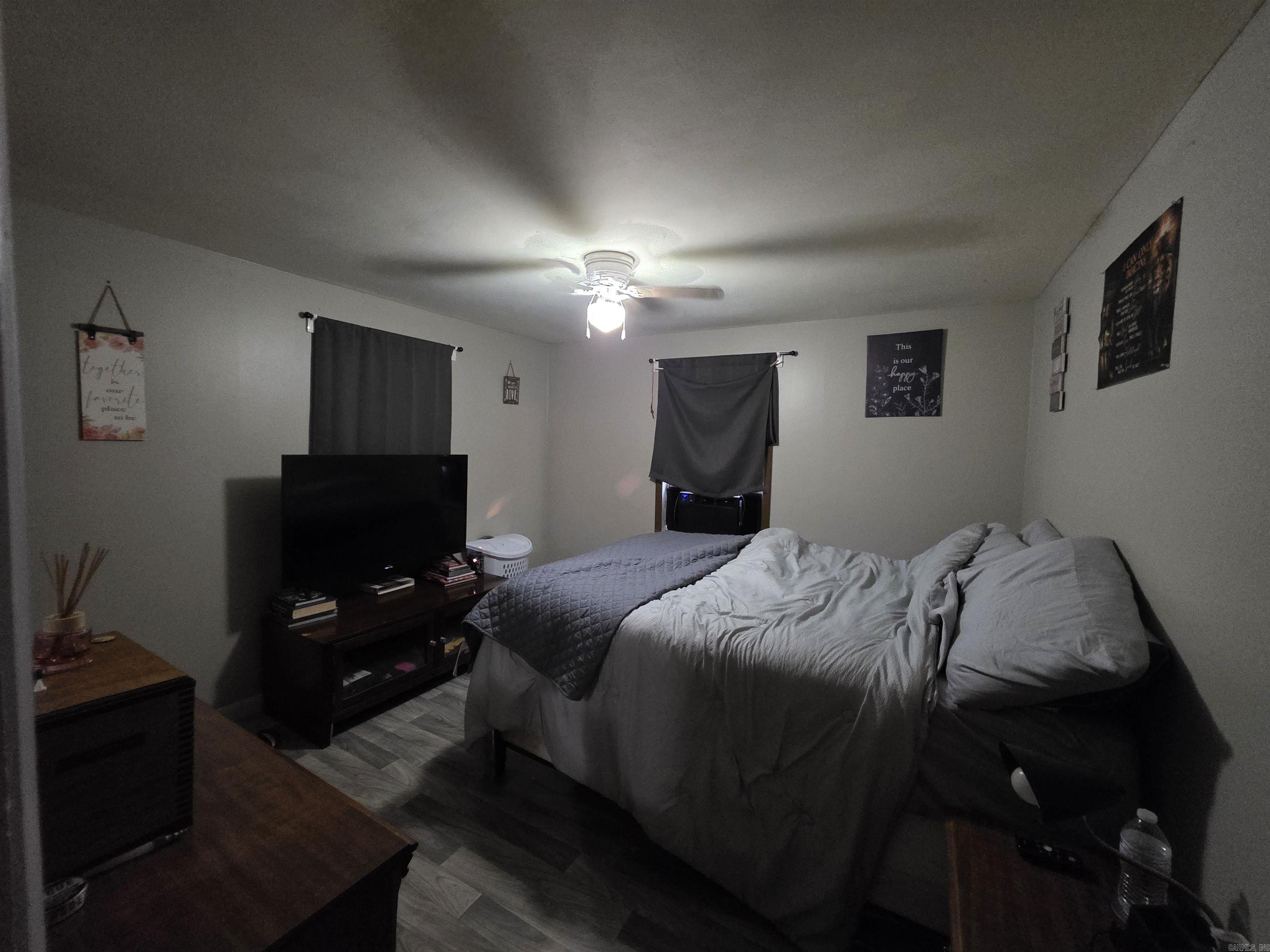 Halls Second - Residential