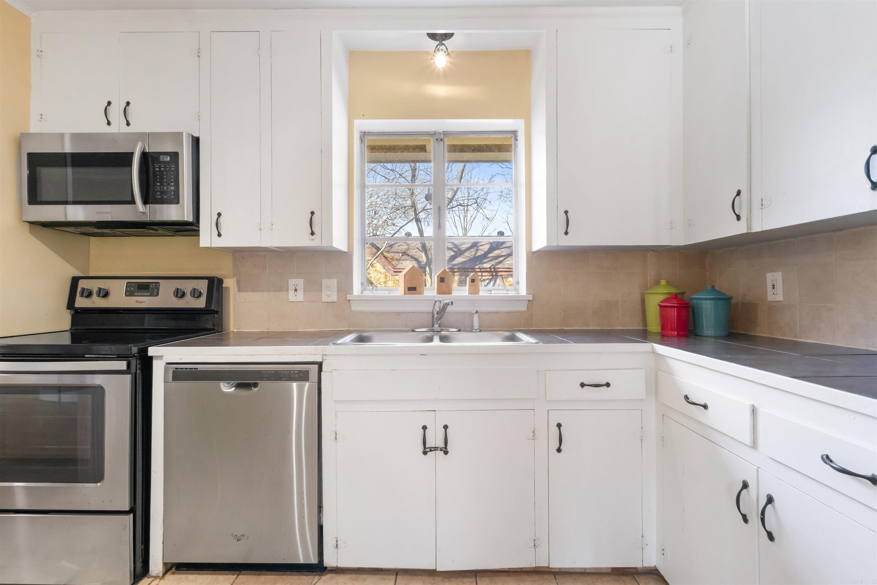 BEACHES - Residential