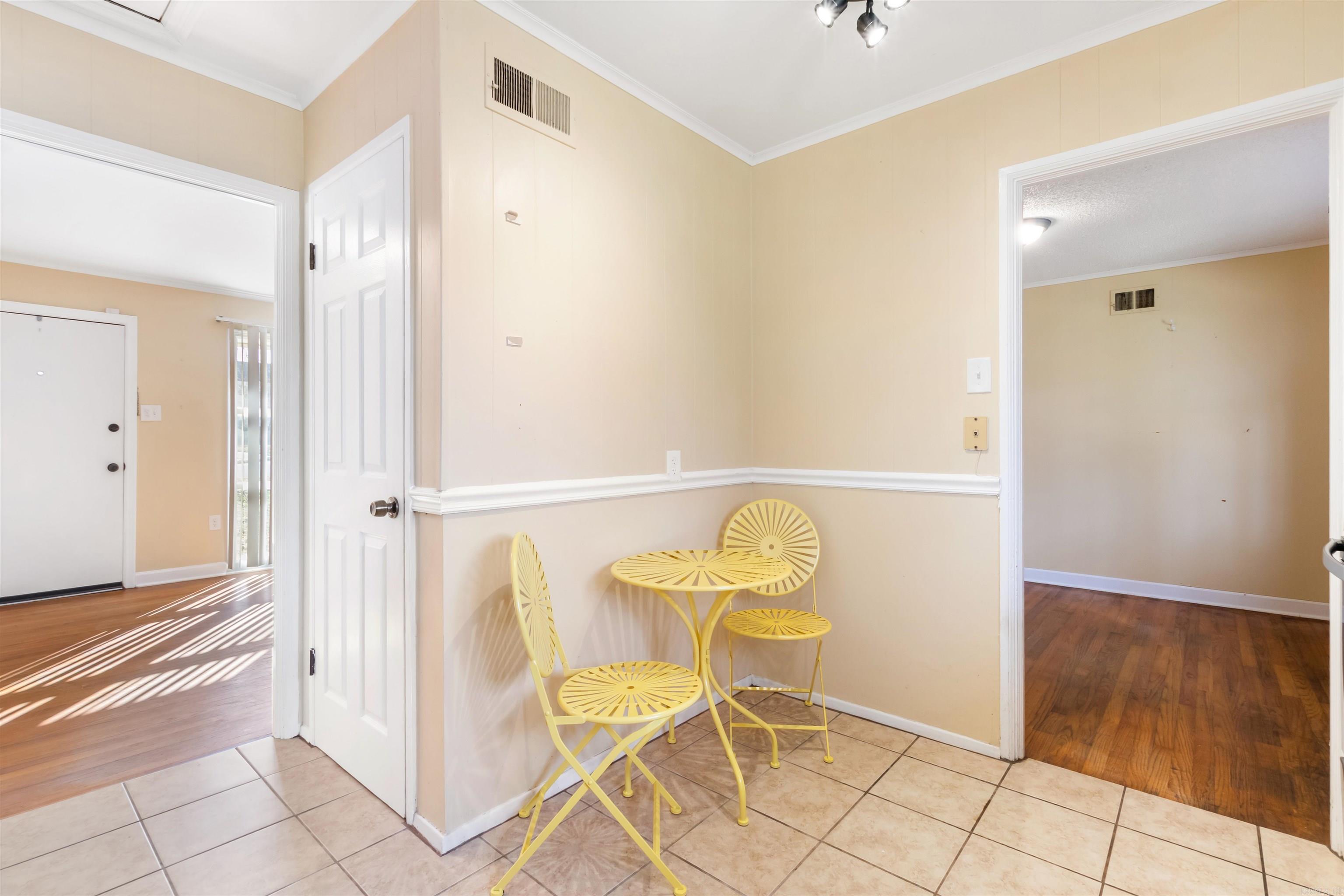 BEACHES - Residential