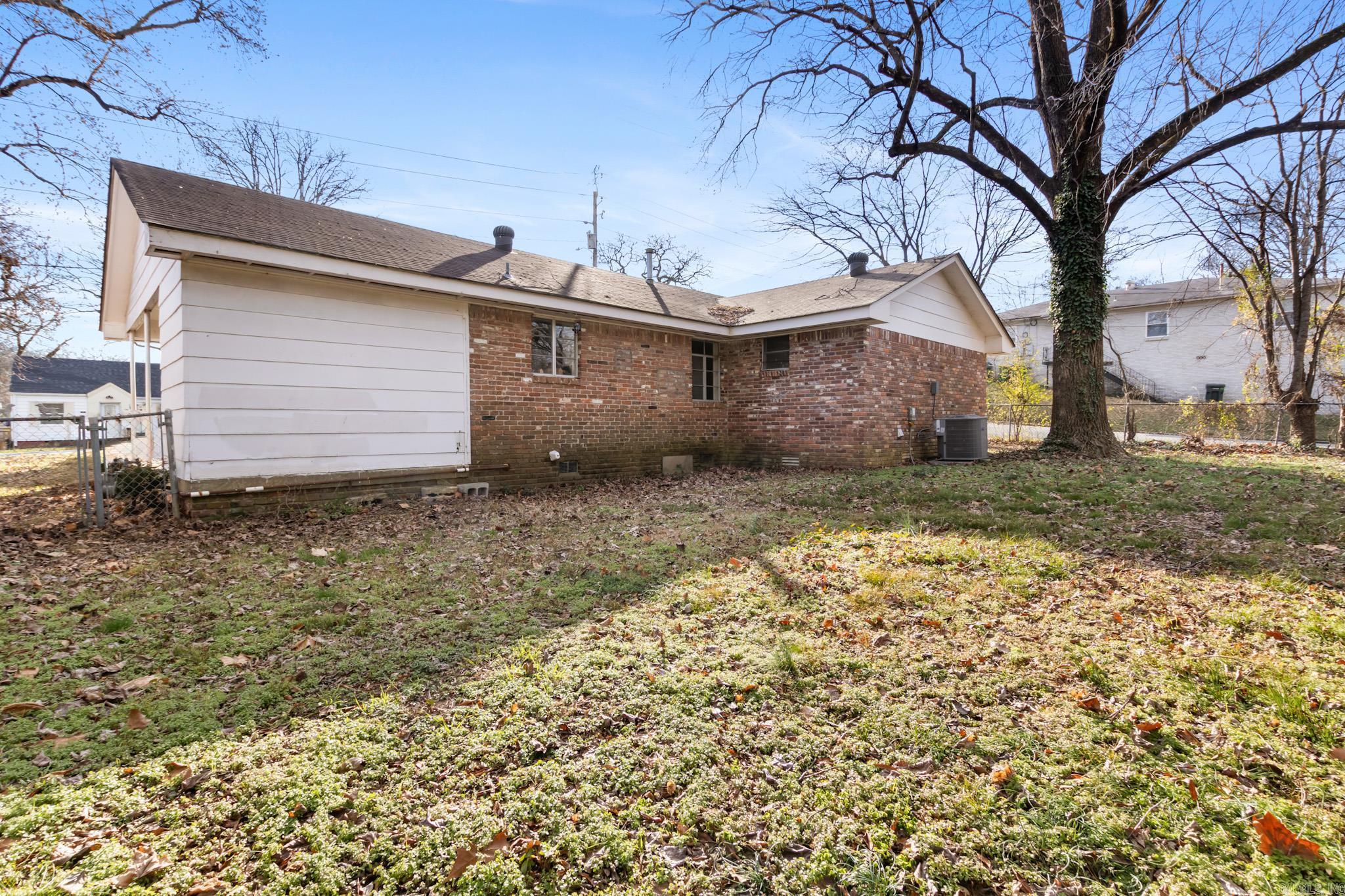 BEACHES - Residential