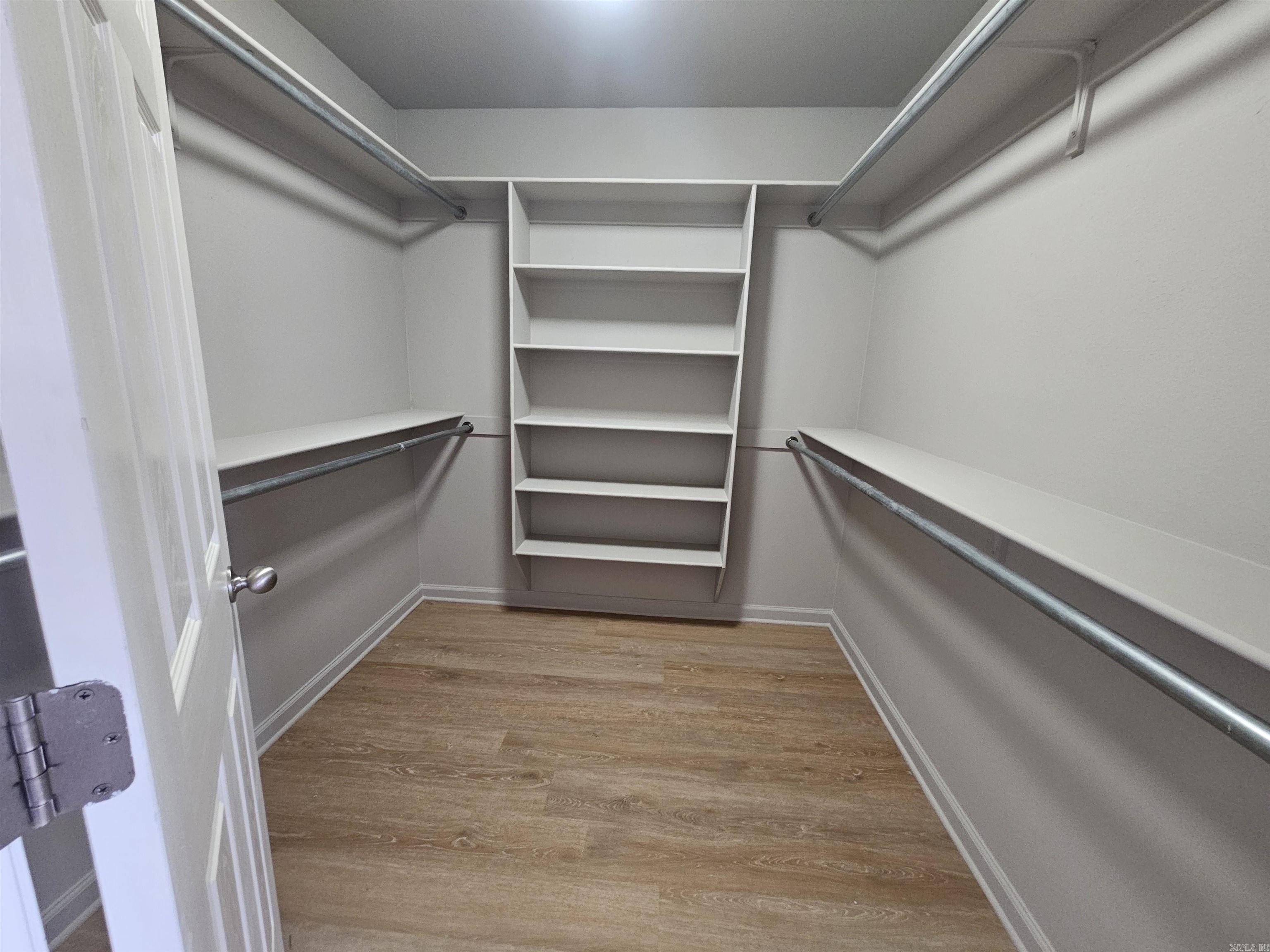 ORCHARD HOLLOW ESTATES - Residential